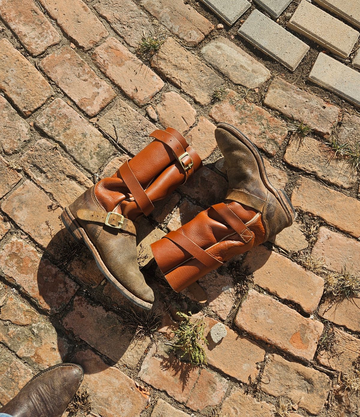 Photo by Jakesleather1505 on February 4, 2026 of the Self Made Cowboy Tanker in 6oz Russet Cowhide.
