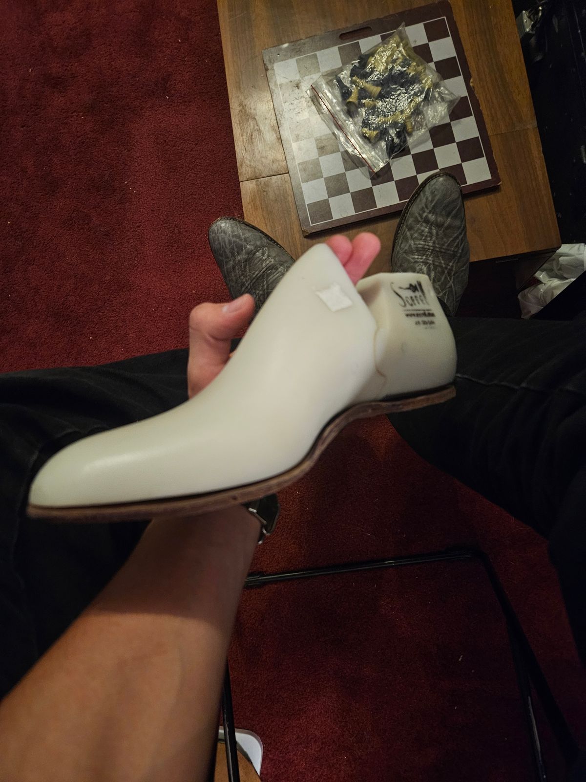 Photo by Jakesleather1505 on August 5, 2025 of the Self Made Cowboy Tanker in 6oz Russet Cowhide.