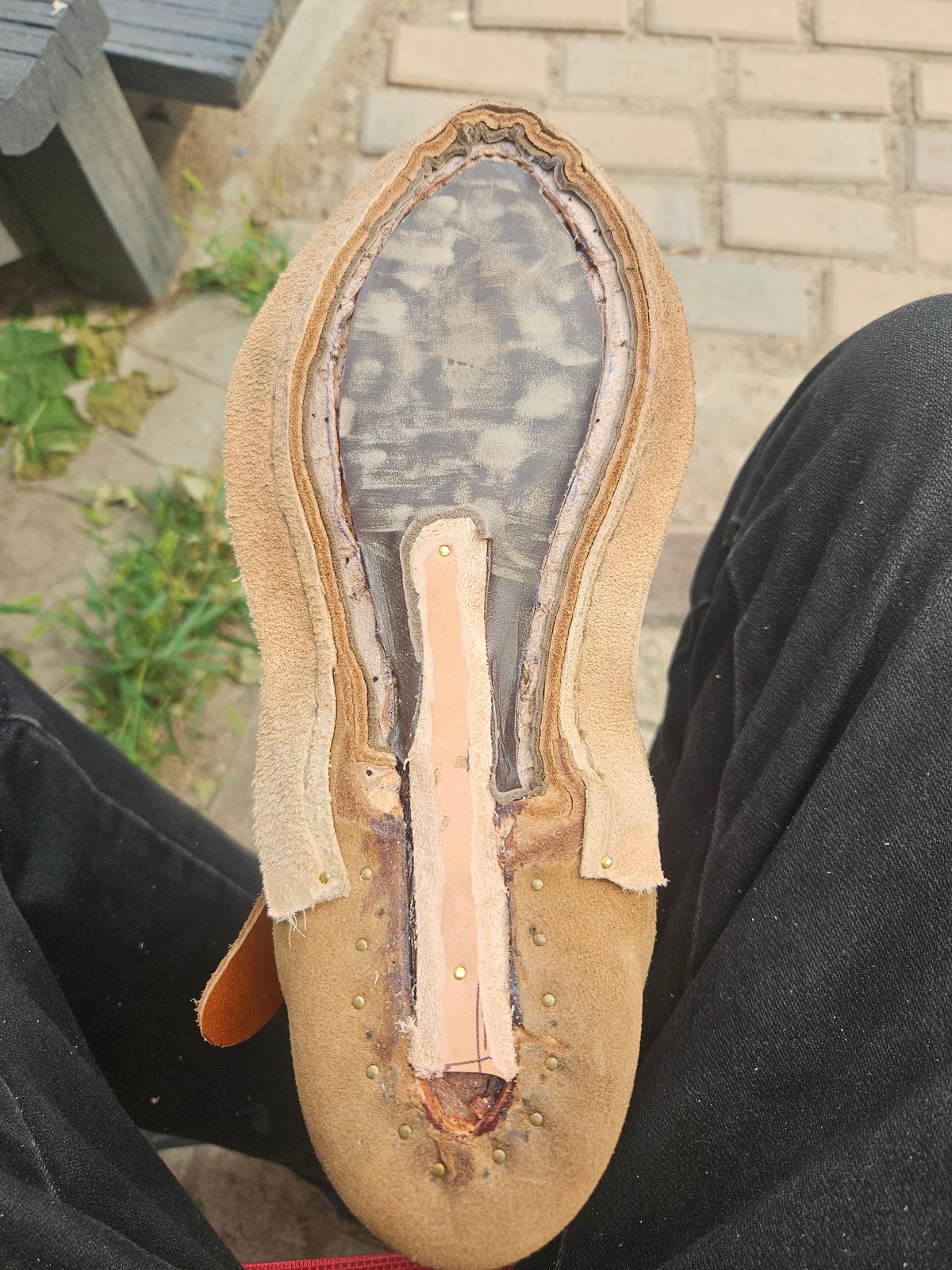 Photo by Jakesleather1505 on August 7, 2025 of the Self Made Cowboy Tanker in 6oz Russet Cowhide.