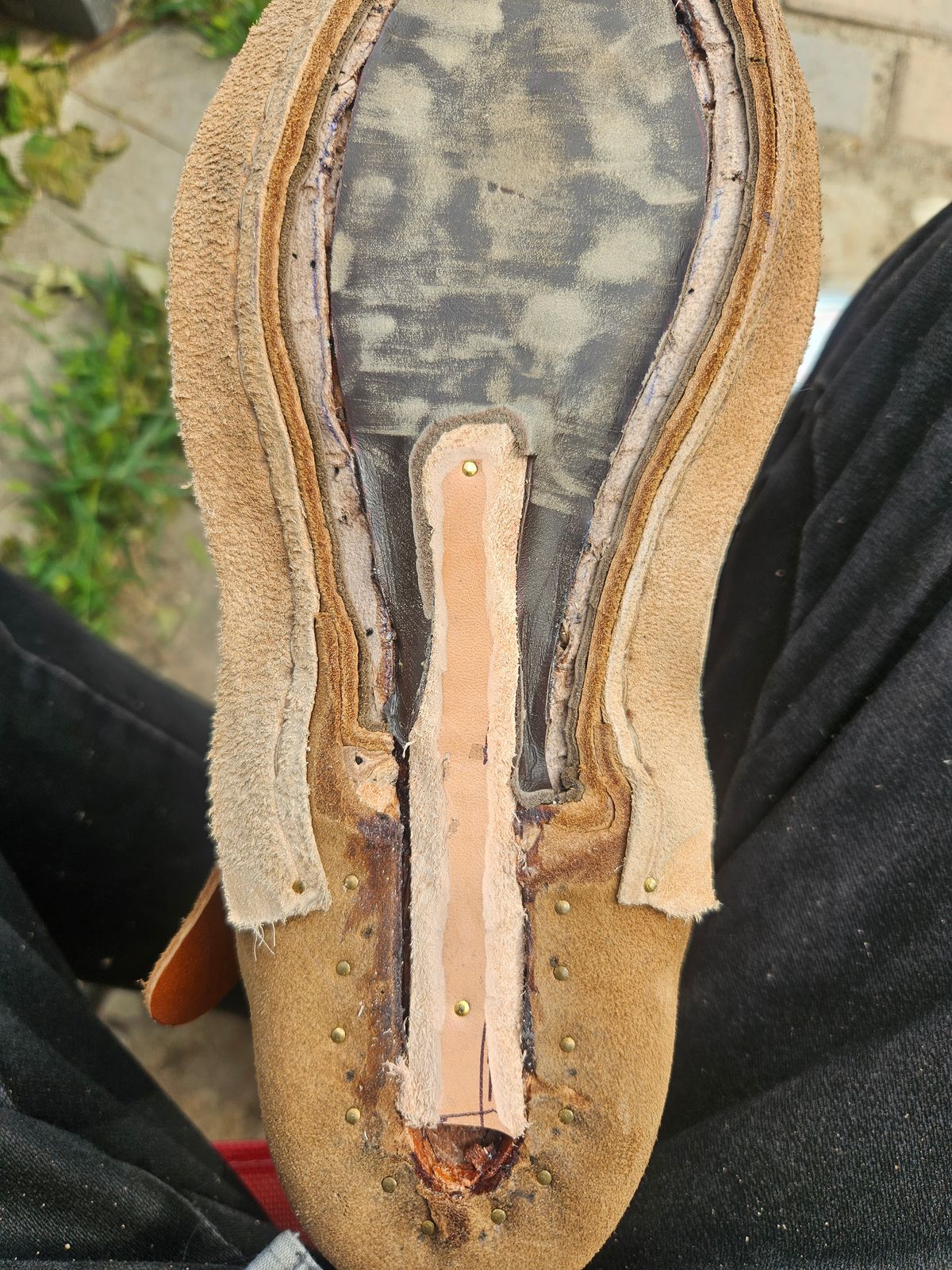 Photo by Jakesleather1505 on August 7, 2025 of the Self Made Cowboy Tanker in 6oz Russet Cowhide.