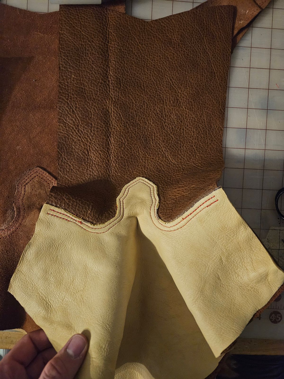 Photo by Jakesleather1505 on November 14, 2025 of the Self Made Full Rough Out Roper in 5-6oz Oil Tanned Cowhide From Scrap Bin.