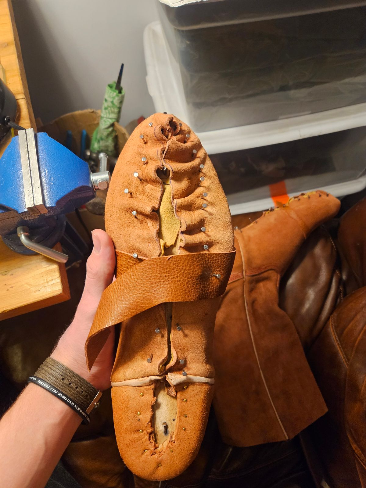 Photo by Jakesleather1505 on November 30, 2025 of the Self Made Full Rough Out Roper in 5-6oz Oil Tanned Cowhide From Scrap Bin.