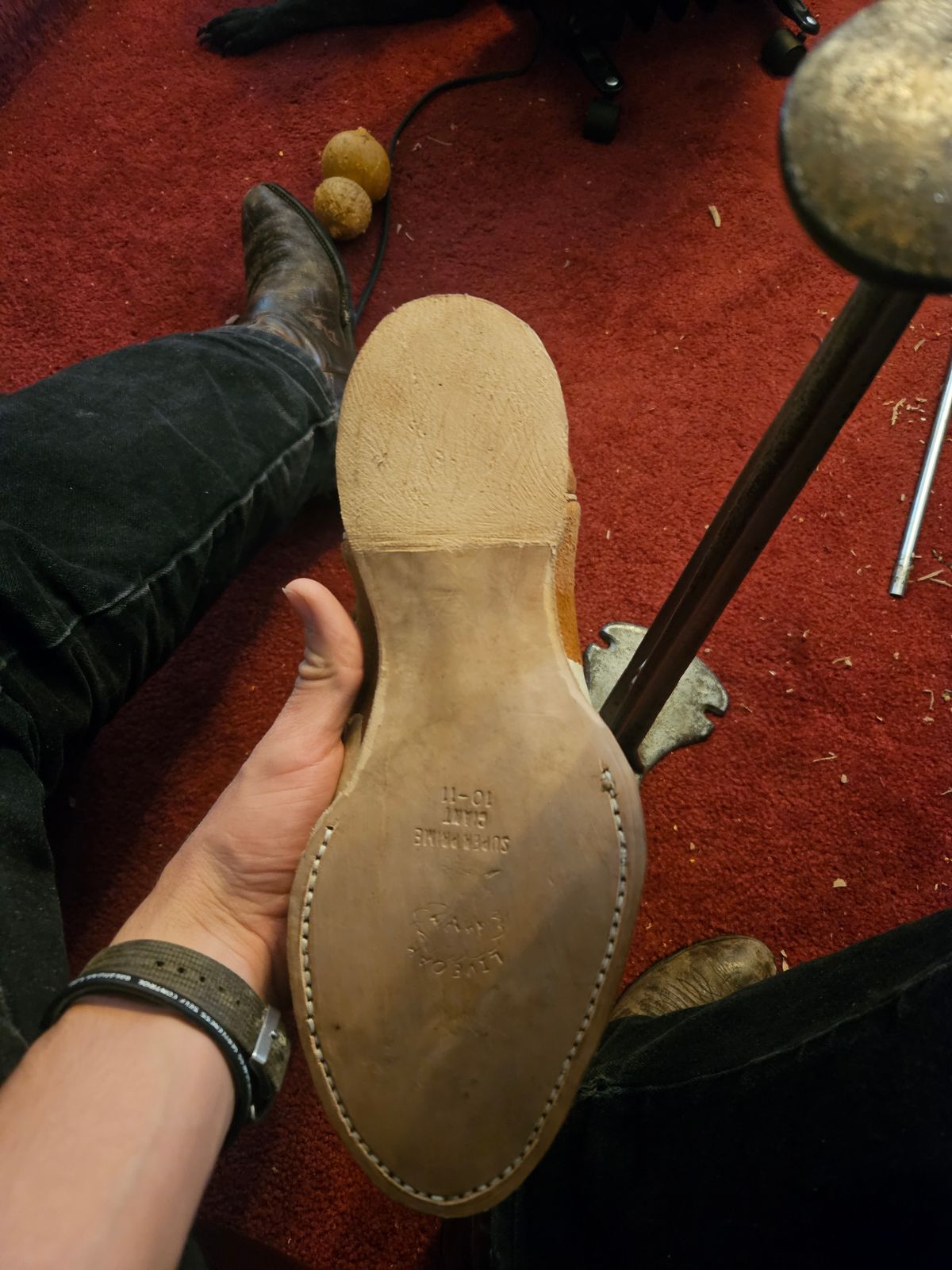 Photo by Jakesleather1505 on December 9, 2025 of the Self Made Full Rough Out Roper in 5-6oz Oil Tanned Cowhide From Scrap Bin.