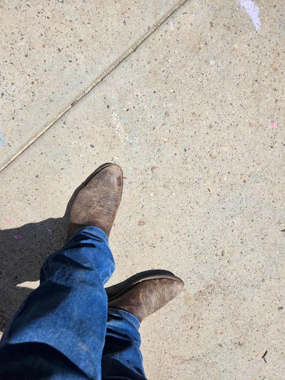 Photo by Jakesleather1505 on July 5, 2025 of the Nocona 6736 in Chocolate Bullhide And Oil Tanned Tops.