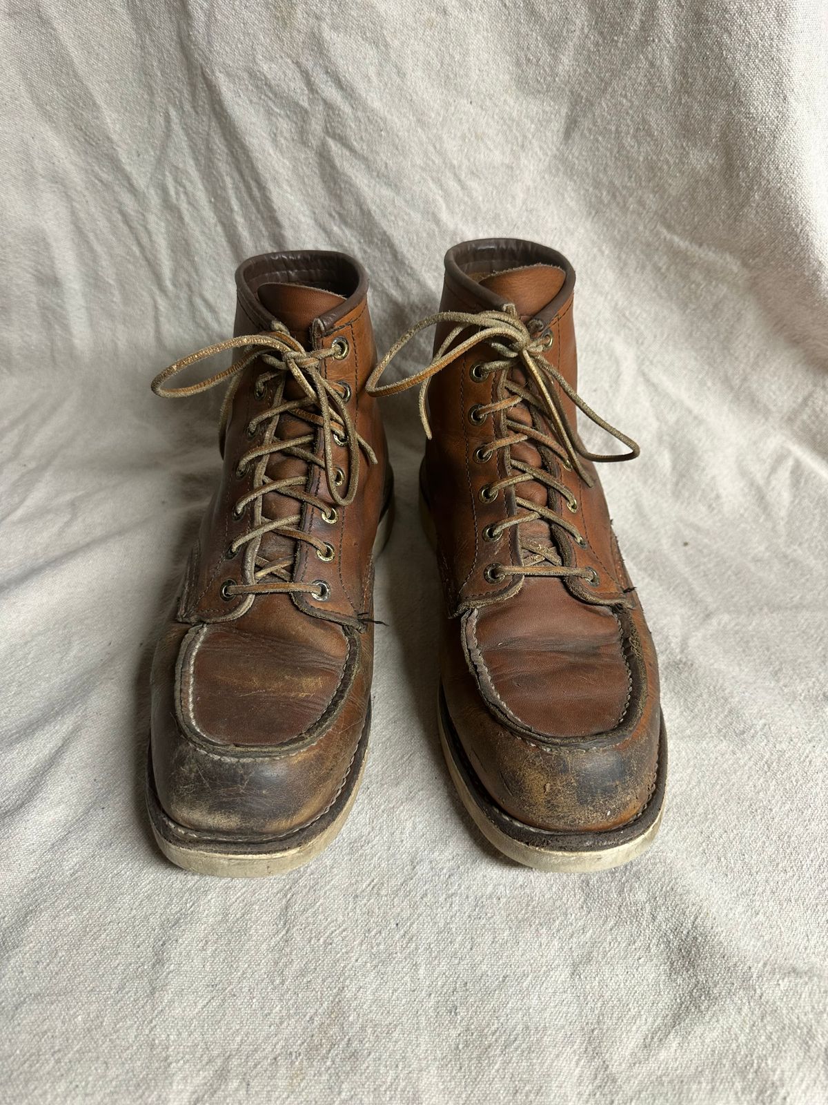 Photo by godsplumber on July 10, 2026 of the Red Wing 6-Inch Classic Moc in S.B. Foot Oro Legacy.