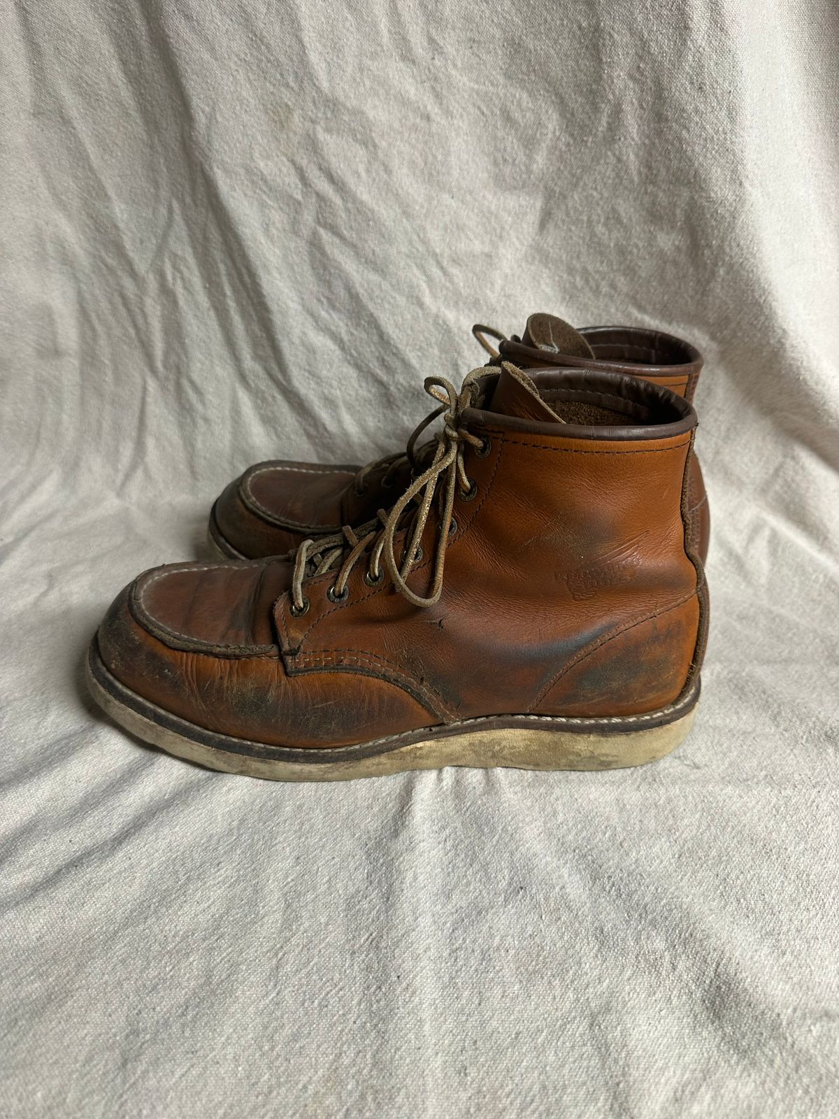 Photo by godsplumber on July 10, 2026 of the Red Wing 6-Inch Classic Moc in S.B. Foot Oro Legacy.