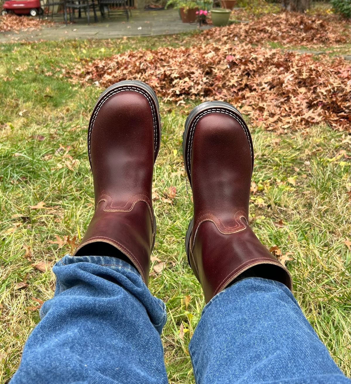 Photo by pkwhy on November 15, 2025 of the Nicks Welllington in Horween Tan Waxed Flesh.