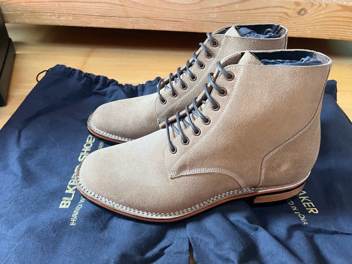 Photo by Florianfloorwalker on March 10, 2026 of the Blkbrd Shoemaker Boondockers in Horween Natural Chromexcel Roughout.