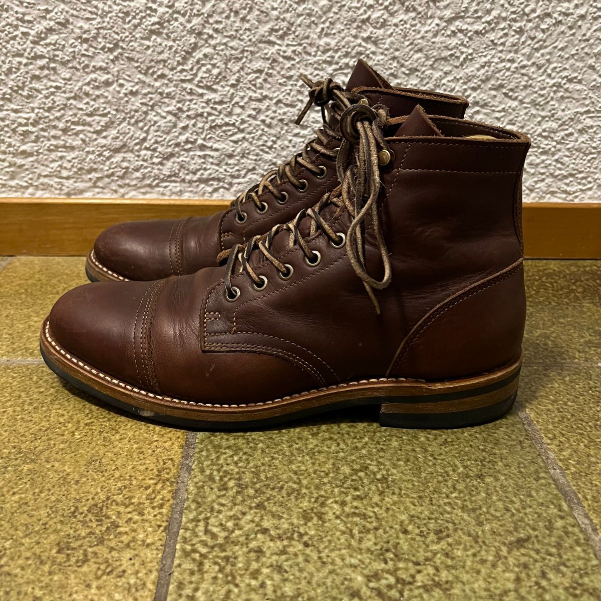 Photo by Florianfloorwalker on December 5, 2025 of the Truman Cap Toe Boot in Brown Rufian.