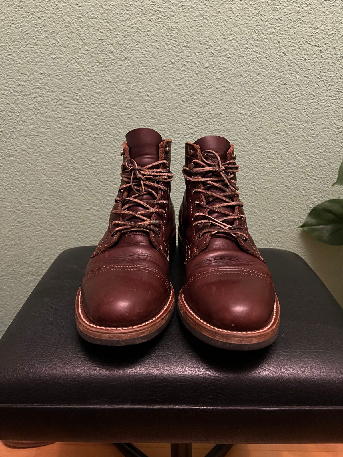 Photo by Florianfloorwalker on January 5, 2026 of the Truman Cap Toe Boot in Brown Rufian.