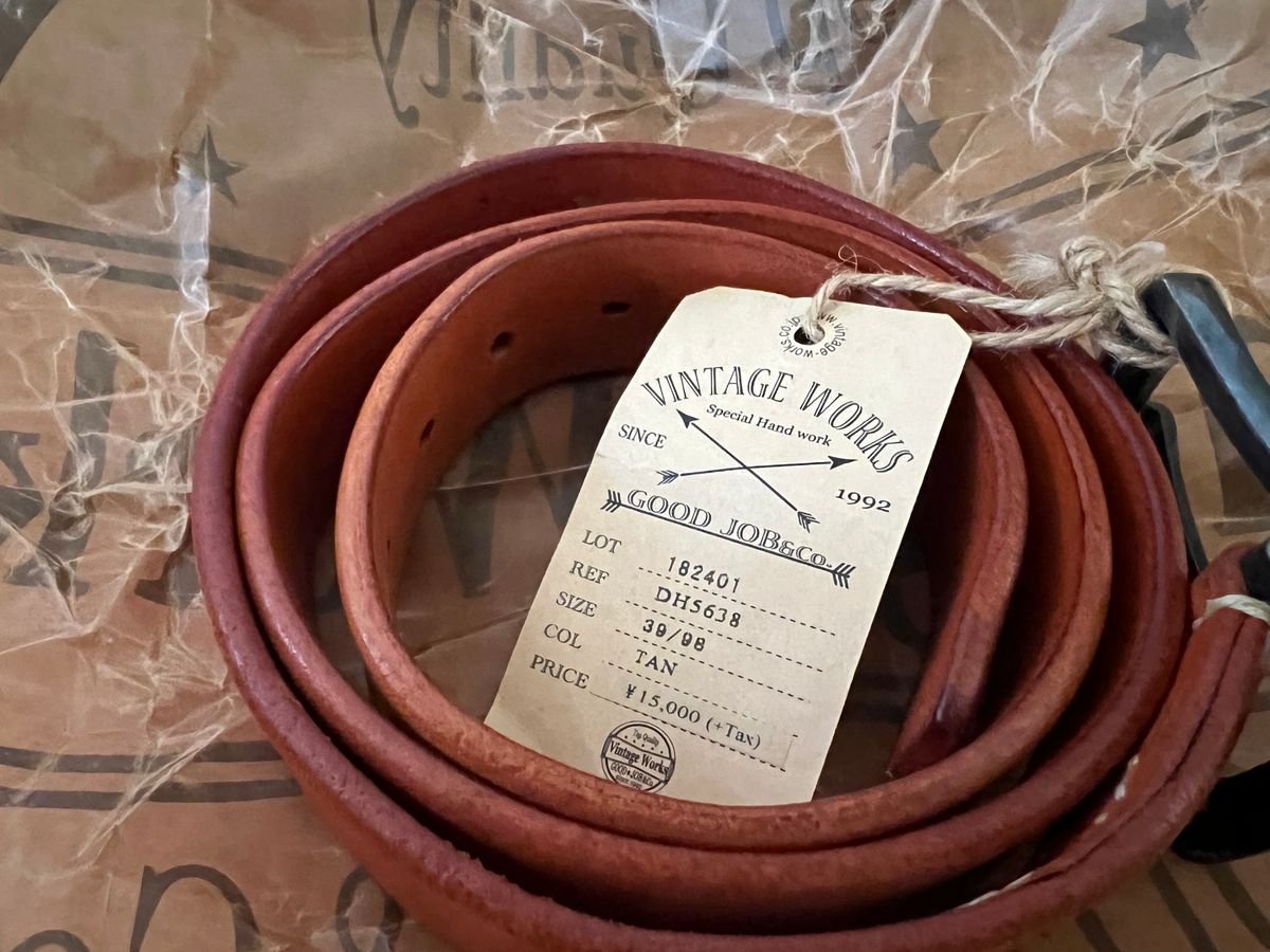 Photo by Florianfloorwalker on September 27, 2025 of the Vintage Works Dh5638 in Unknown Leather.