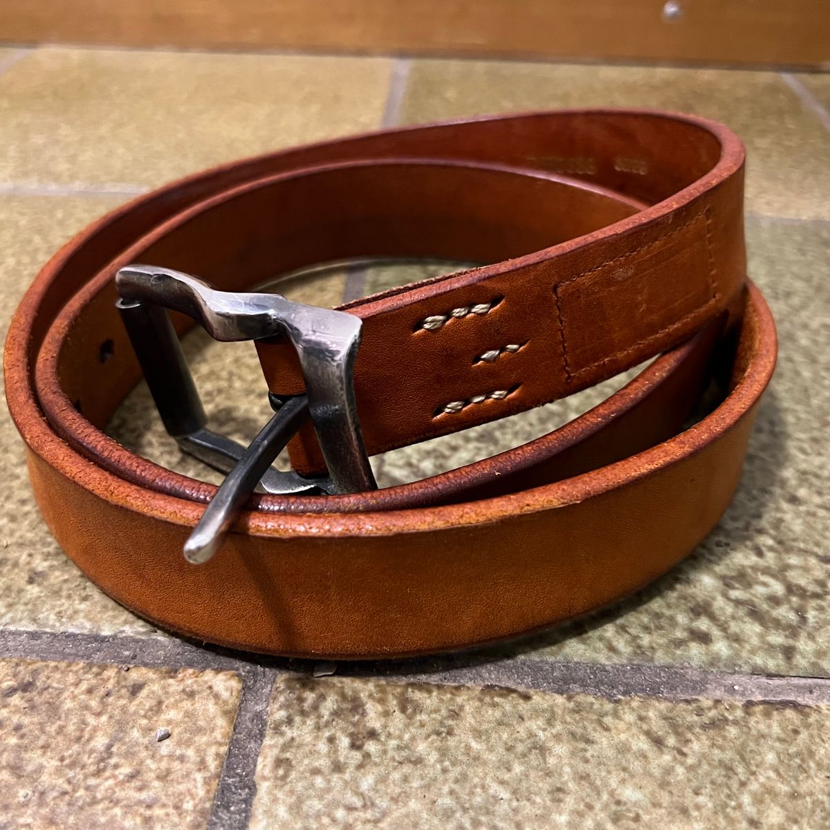 Photo by Florianfloorwalker on December 5, 2025 of the Vintage Works Dh5638 in Unknown Leather.