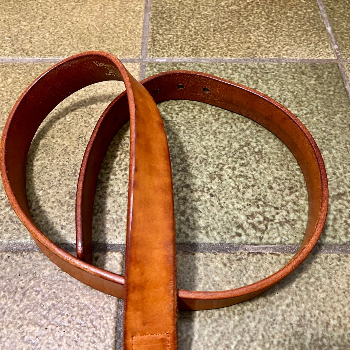 Photo by Florianfloorwalker on December 5, 2025 of the Vintage Works Dh5638 in Unknown Leather.