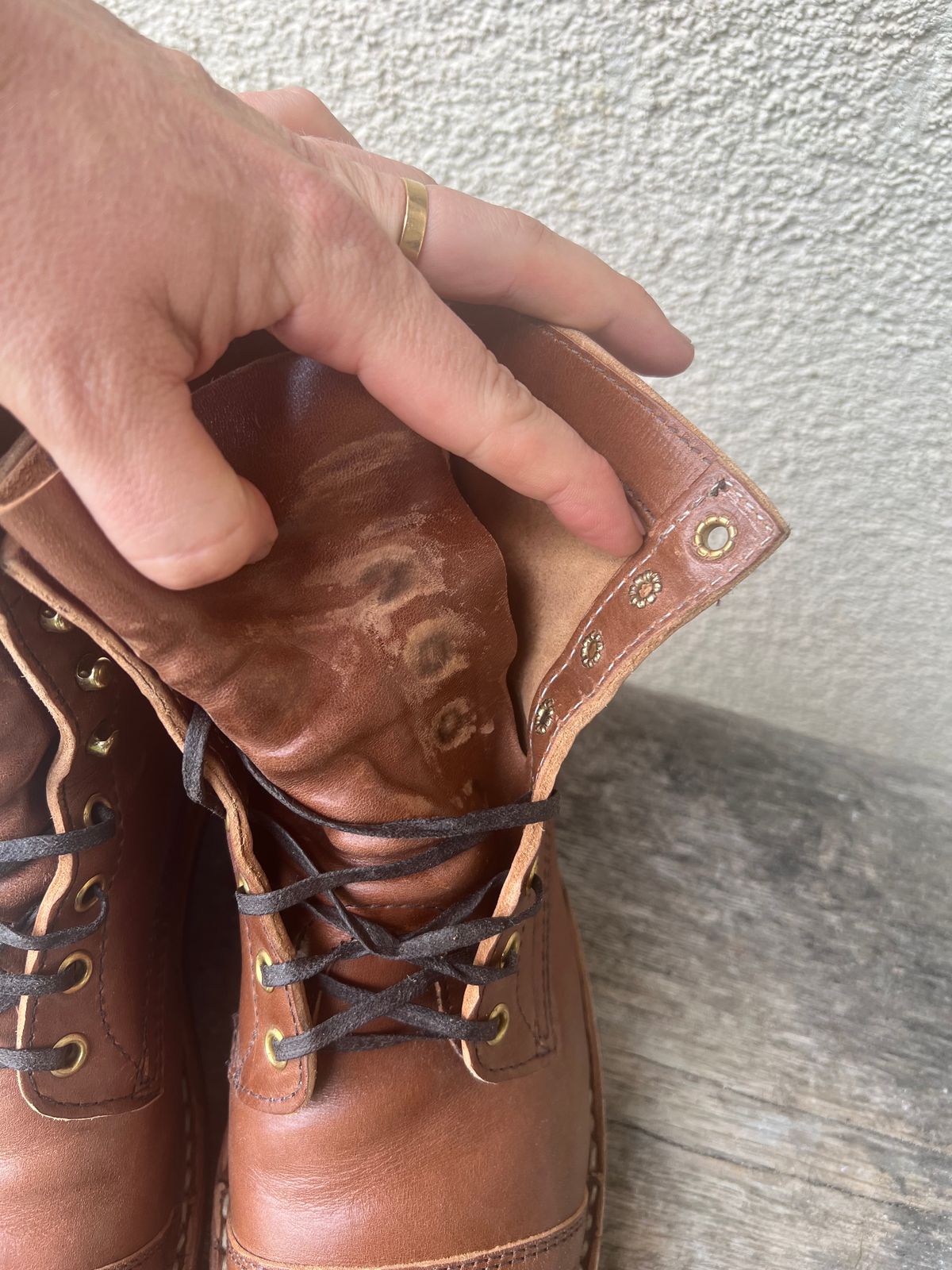 Photo by Florianfloorwalker on May 3, 2025 of the White's MP-Sherman Toe Cap in Maryam Toscanello Horsebutt.