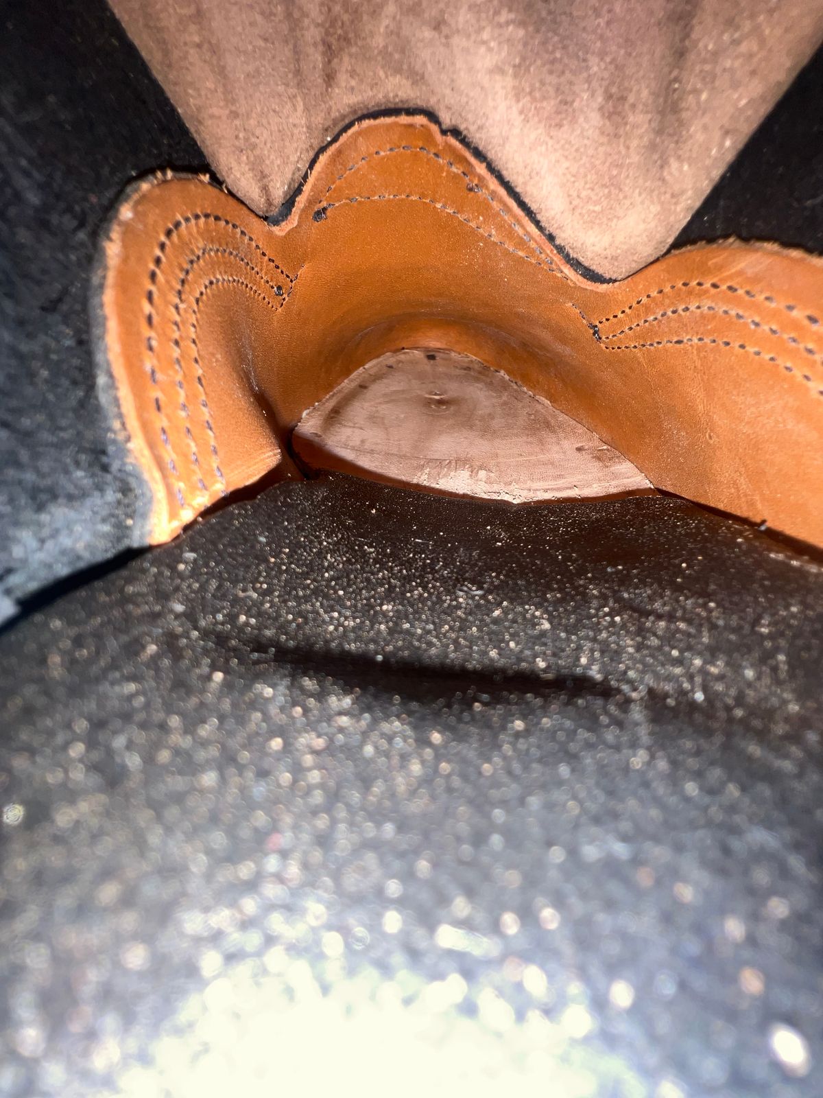 Photo by Florianfloorwalker on January 7, 2026 of the Oak Street Bootmakers Mill Boot in Seidel Black Oil Tan.