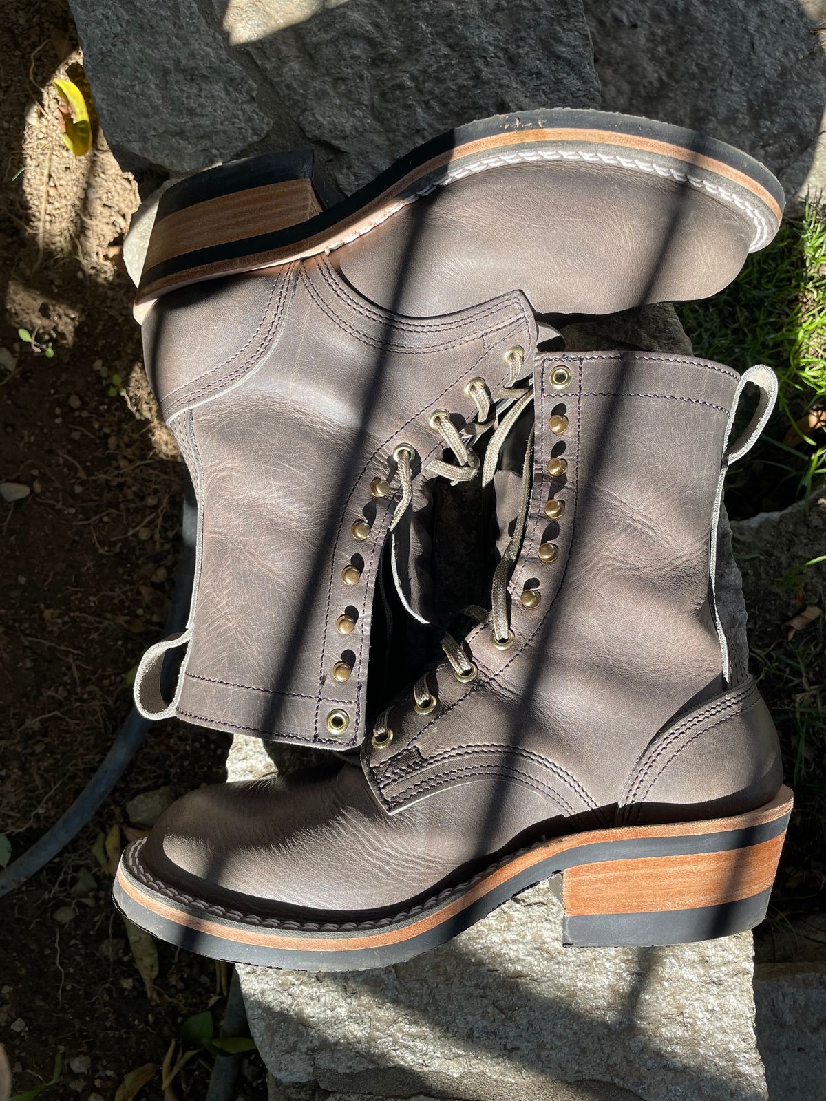 Photo by OwnedKetchup on December 5, 2025 of the Nicks DomePro in Cypress Light Grey.