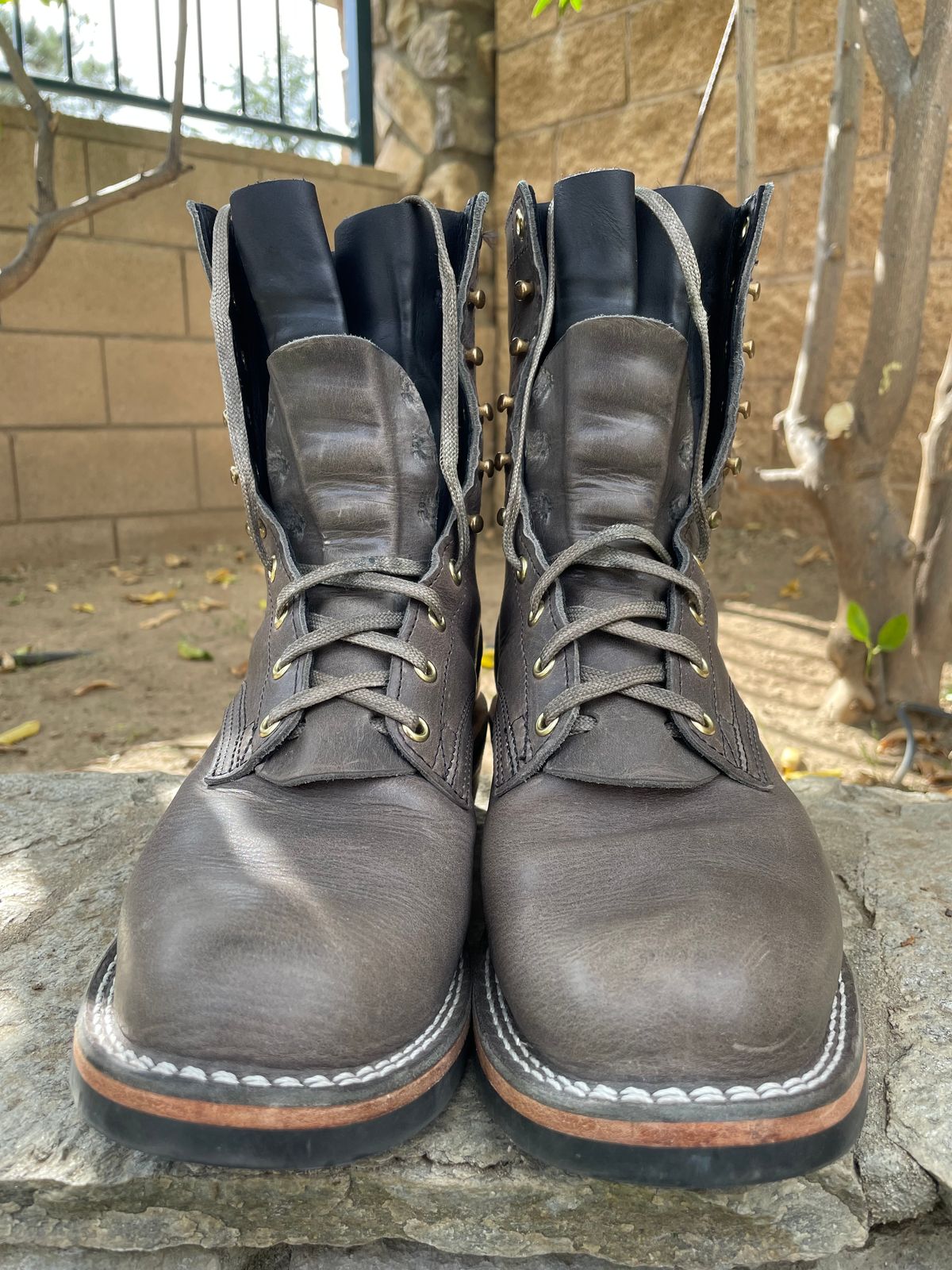 Photo by OwnedKetchup on February 5, 2026 of the Nicks DomePro in Cypress Light Grey.