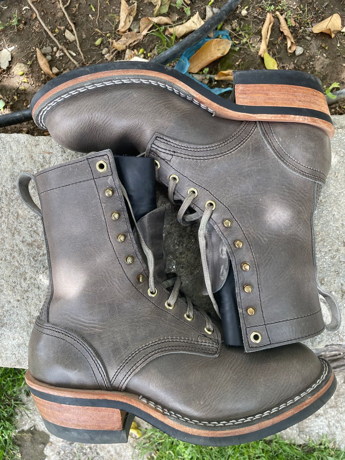 Photo by OwnedKetchup on April 3, 2026 of the Nicks DomePro in Cypress Light Grey.