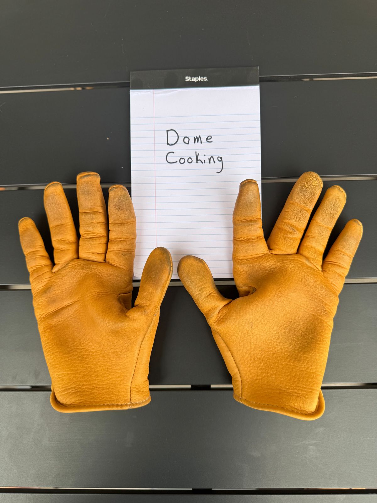 Photo by Jwilliams on November 1, 2025 of the Sullivan Glove Co. Deerskin Shorty in Saddle Tan Deerskin.