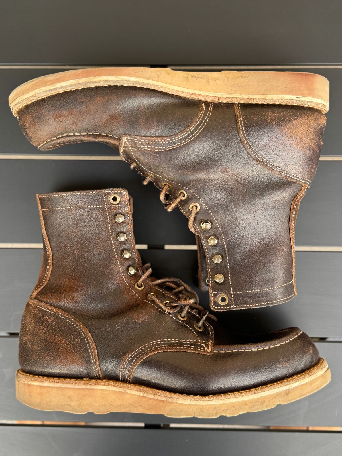 Photo by Jwilliams on November 1, 2025 of the Truman Moc Toe Upland in Horween Java Waxed Flesh.