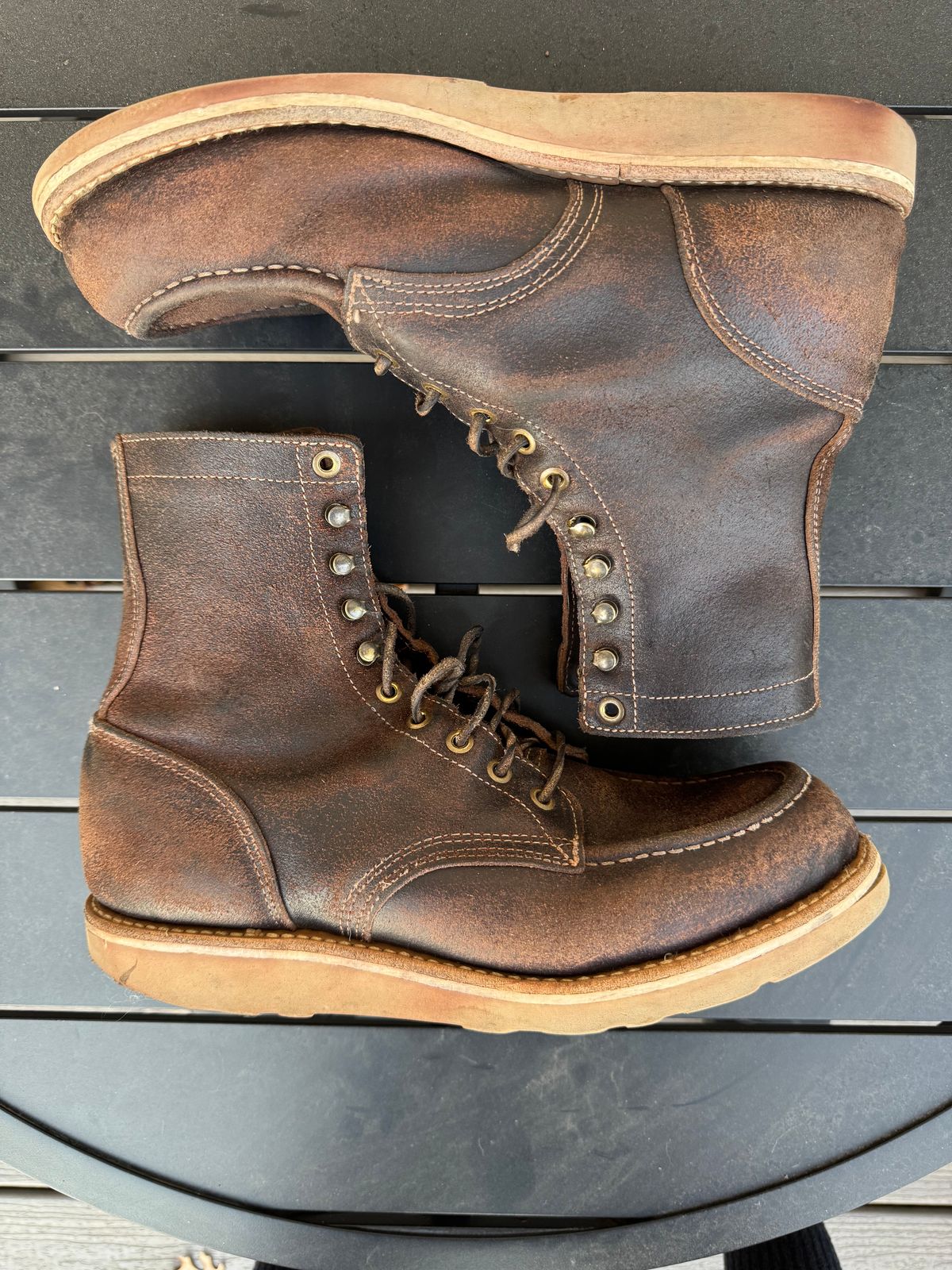 Photo by Jwilliams on January 1, 2026 of the Truman Moc Toe Upland in Horween Java Waxed Flesh.