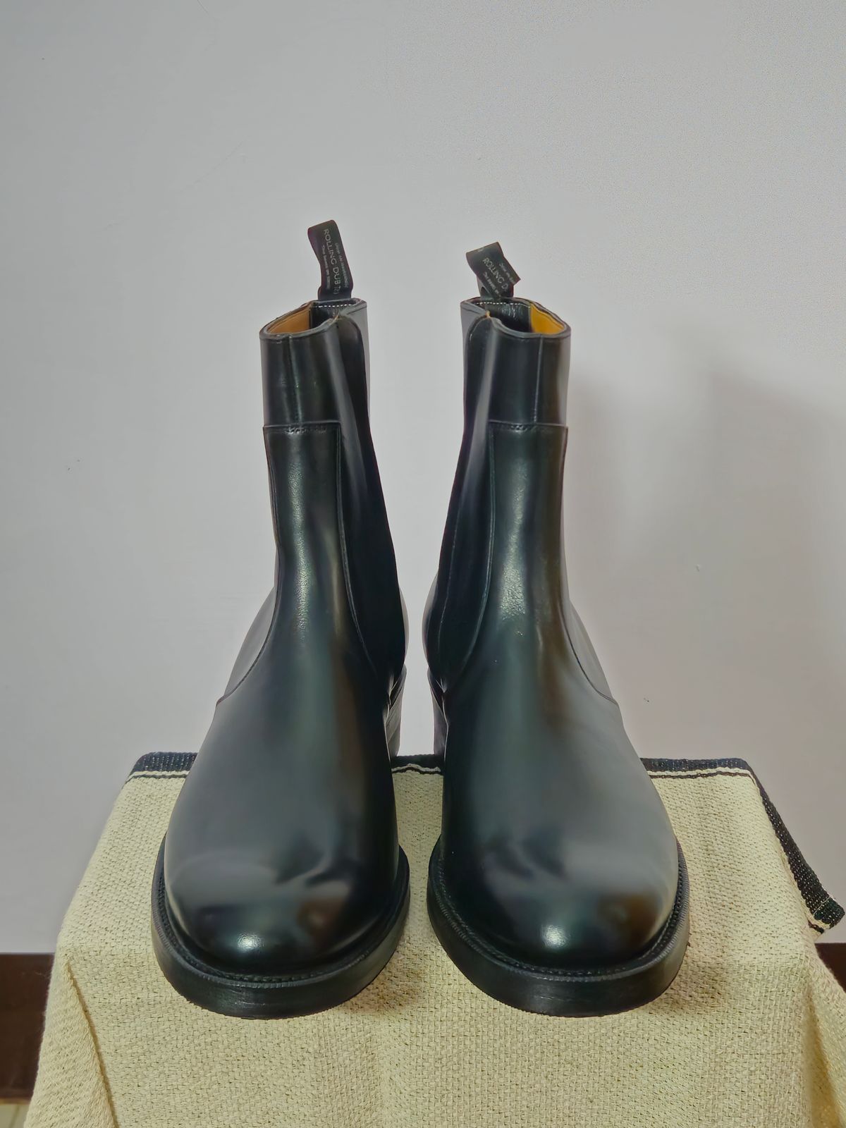 Photo by momatw on March 23, 2026 of the Rolling Dub Trio Gleaners Zip in Black Jp Box Calf.