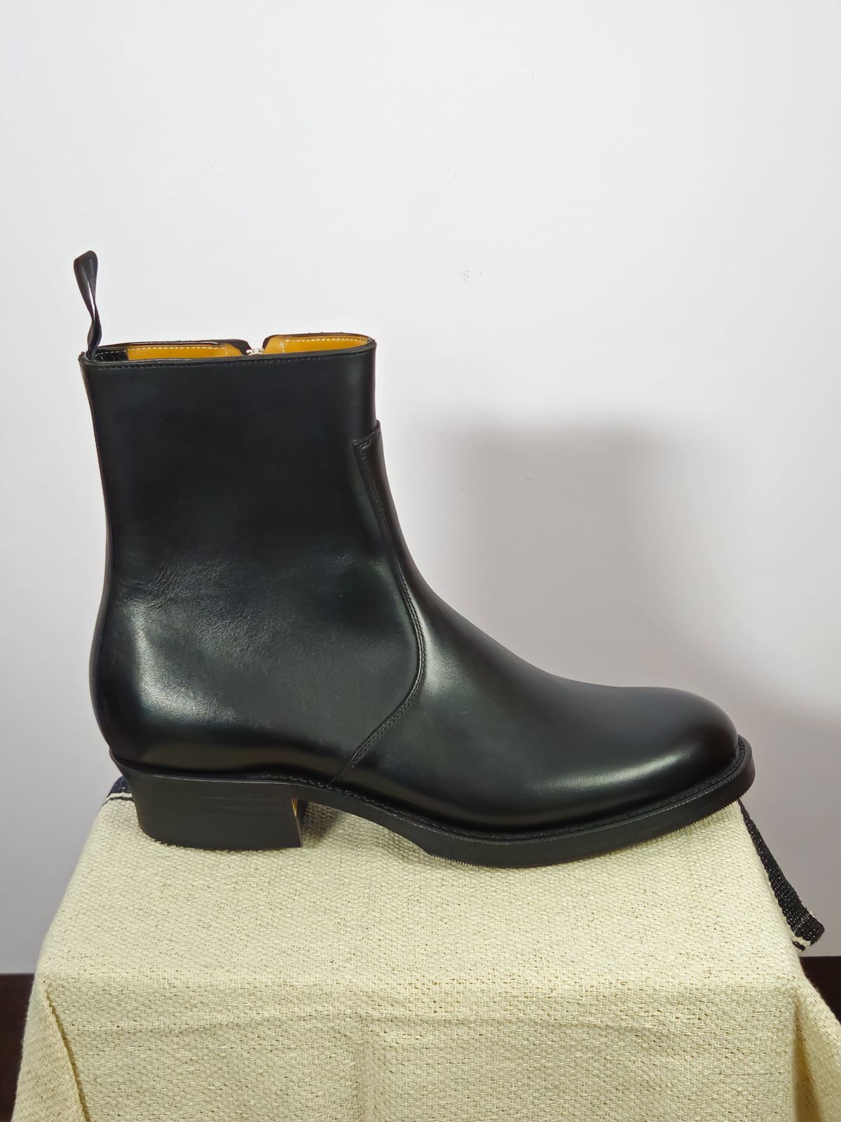 Photo by momatw on March 23, 2026 of the Rolling Dub Trio Gleaners Zip in Black Jp Box Calf.