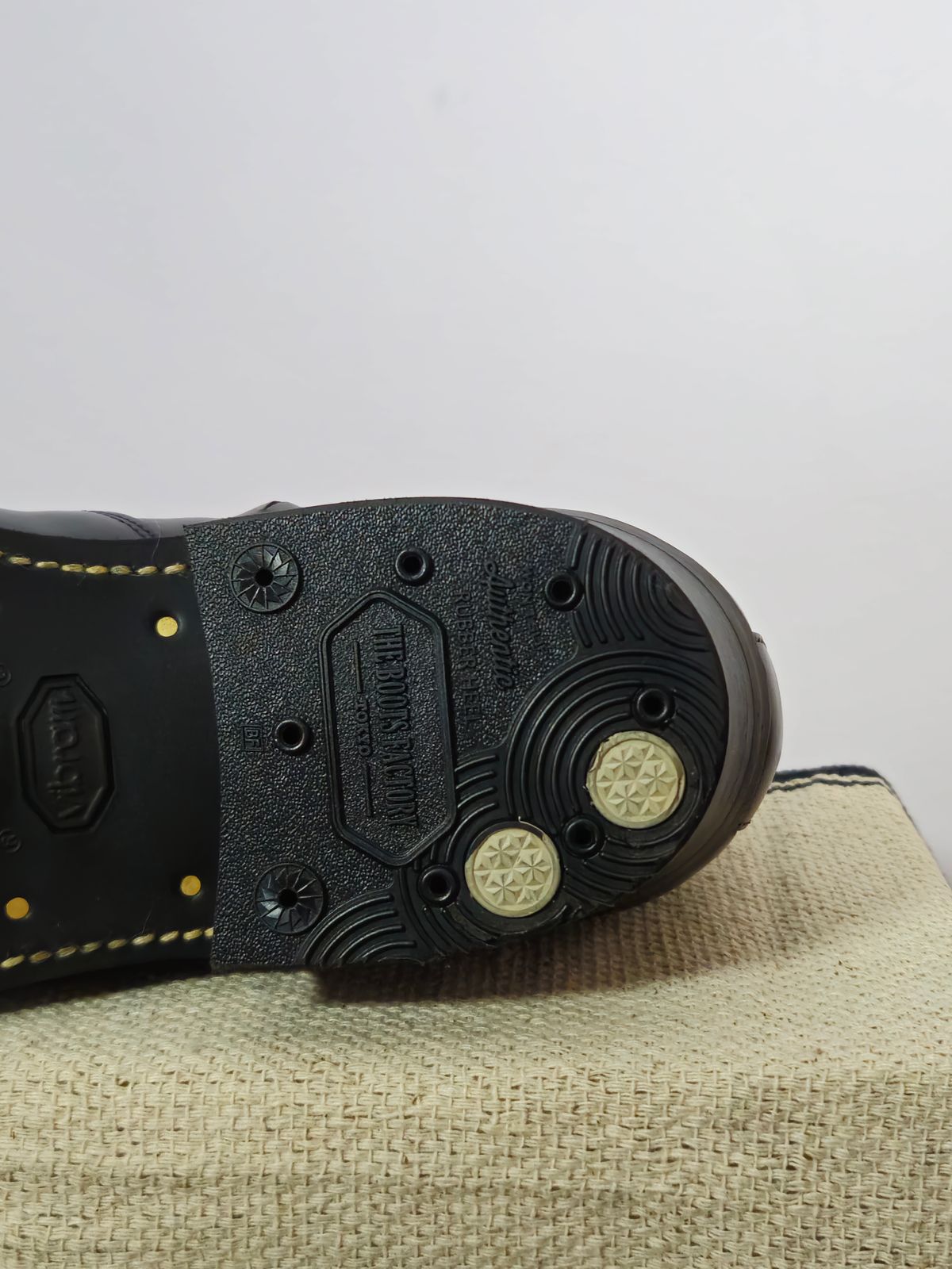 Photo by momatw on March 23, 2026 of the Rolling Dub Trio Gleaners Zip in Black Jp Box Calf.