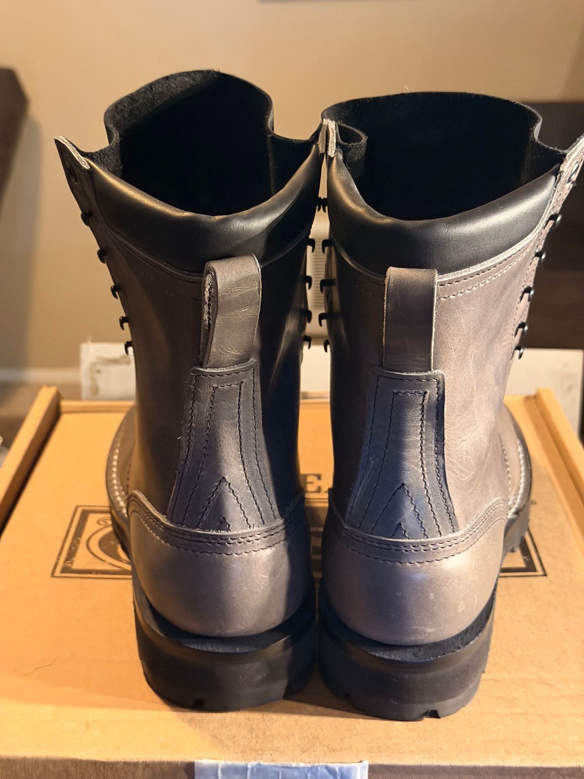 Photo by Termsxofxuse on October 1, 2025 of the Nicks DomePro in Cypress Light Gray.