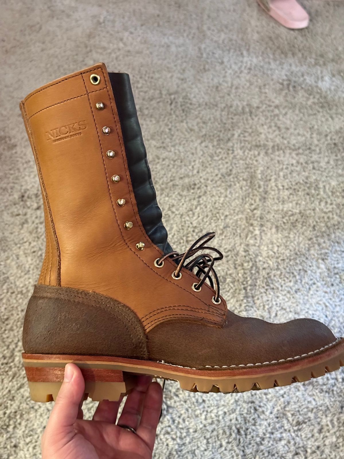 Photo by Termsxofxuse on October 19, 2024 of the Nicks DomePro in Seidel 1964 Tan & Seidel 1964 Tan Roughout.