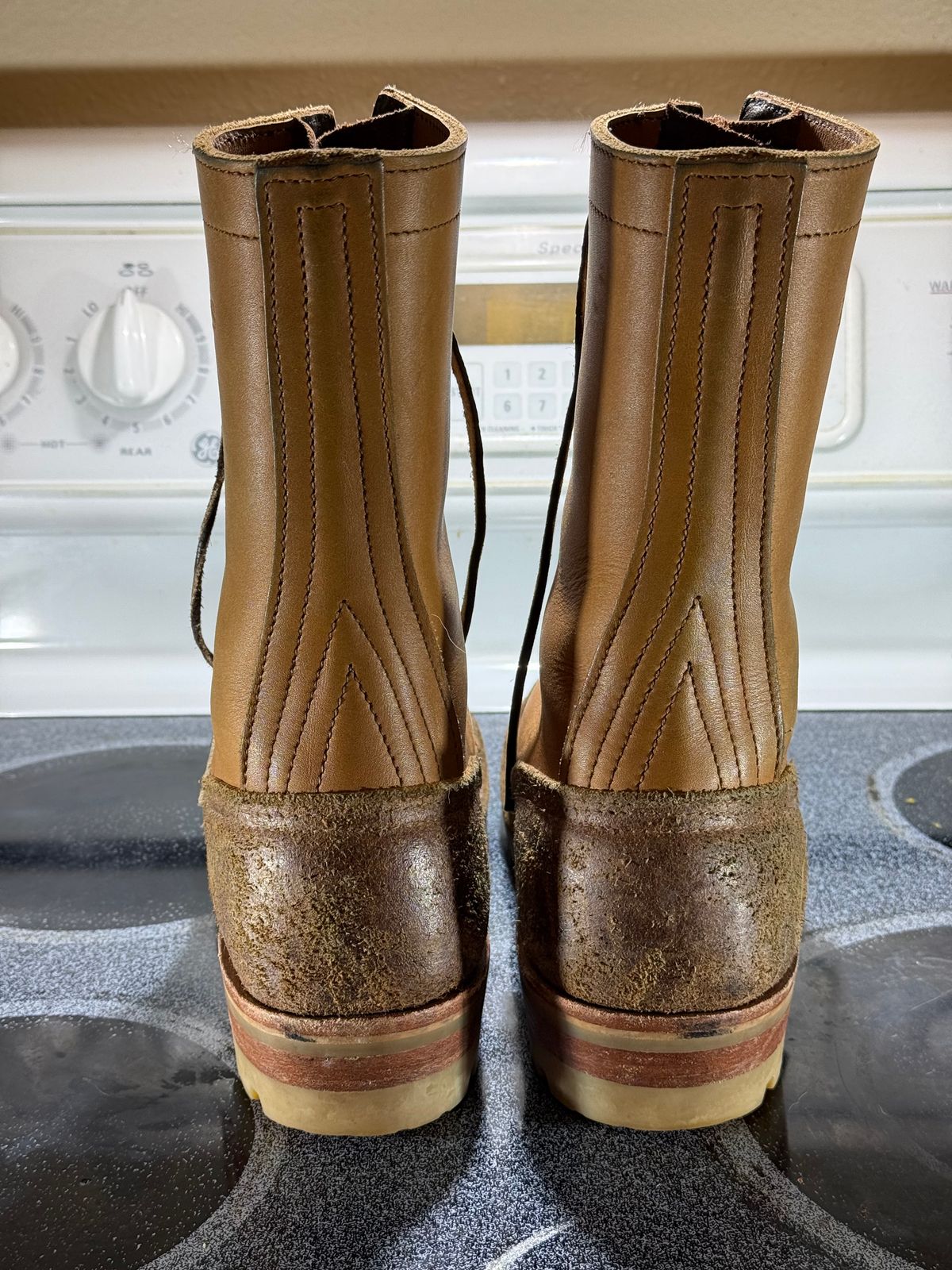 Photo by Termsxofxuse on January 6, 2025 of the Nicks DomePro in Seidel 1964 Tan & Seidel 1964 Tan Roughout.