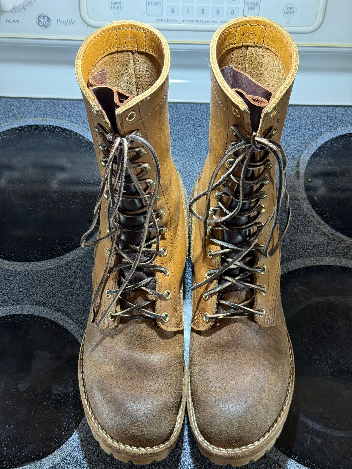Photo by Termsxofxuse on January 6, 2025 of the Nicks DomePro in Seidel 1964 Tan & Seidel 1964 Tan Roughout.