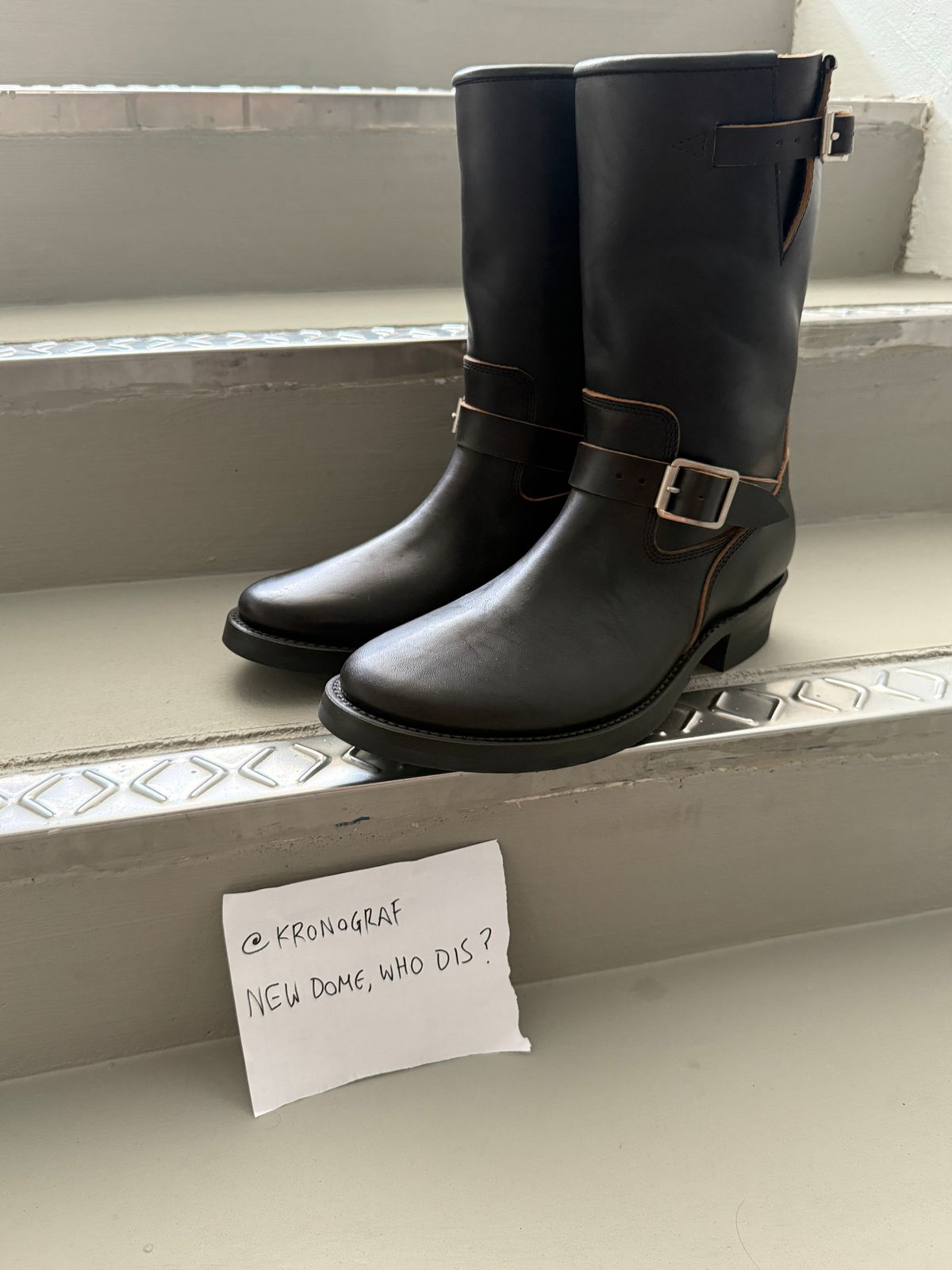 Photo by kronograf on October 1, 2025 of the Addict Boots AB-01 Engineer Boots in Maryam Black Horsebutt.