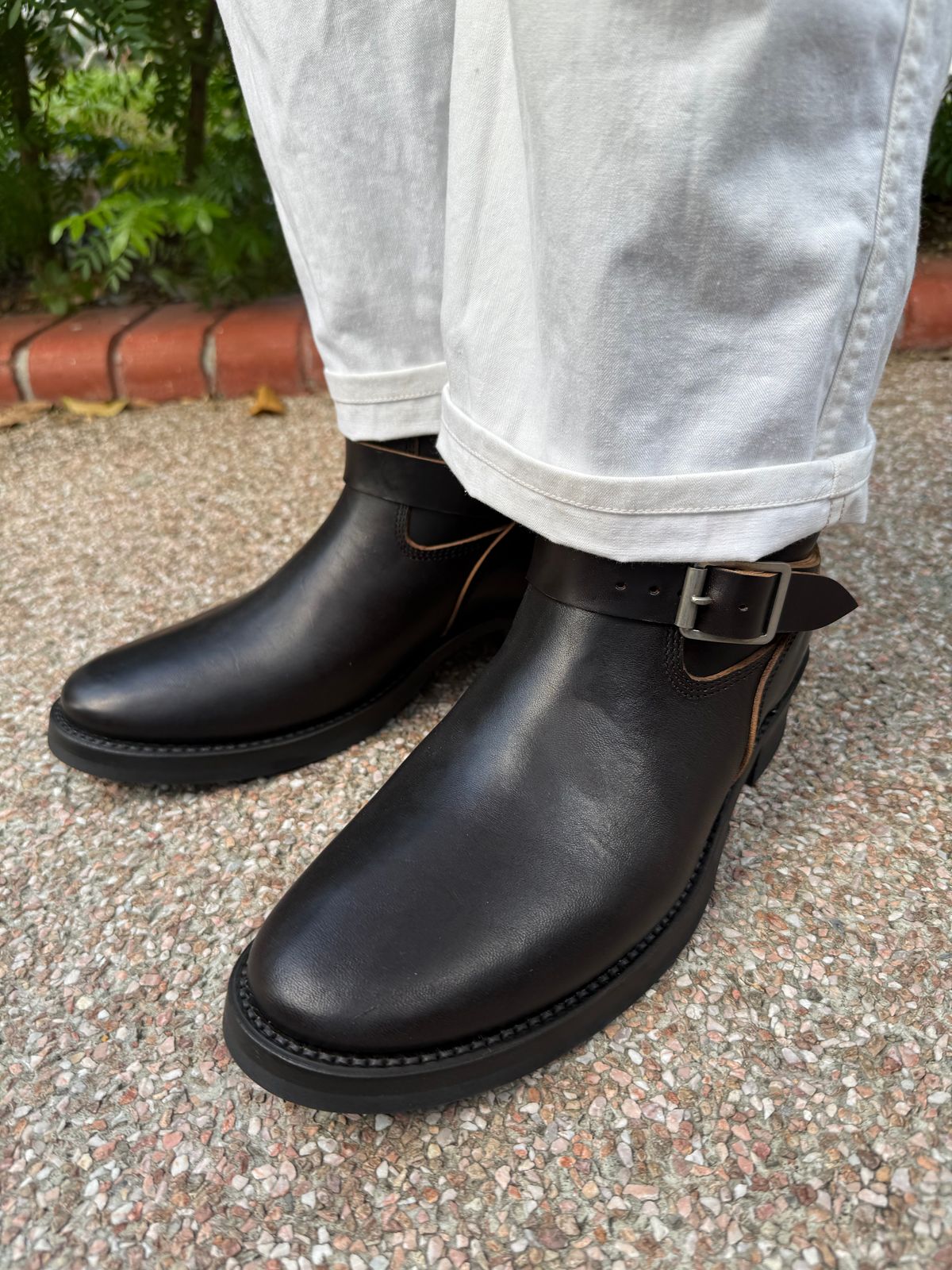 Photo by kronograf on October 1, 2025 of the Addict Boots AB-01 Engineer Boots in Maryam Black Horsebutt.