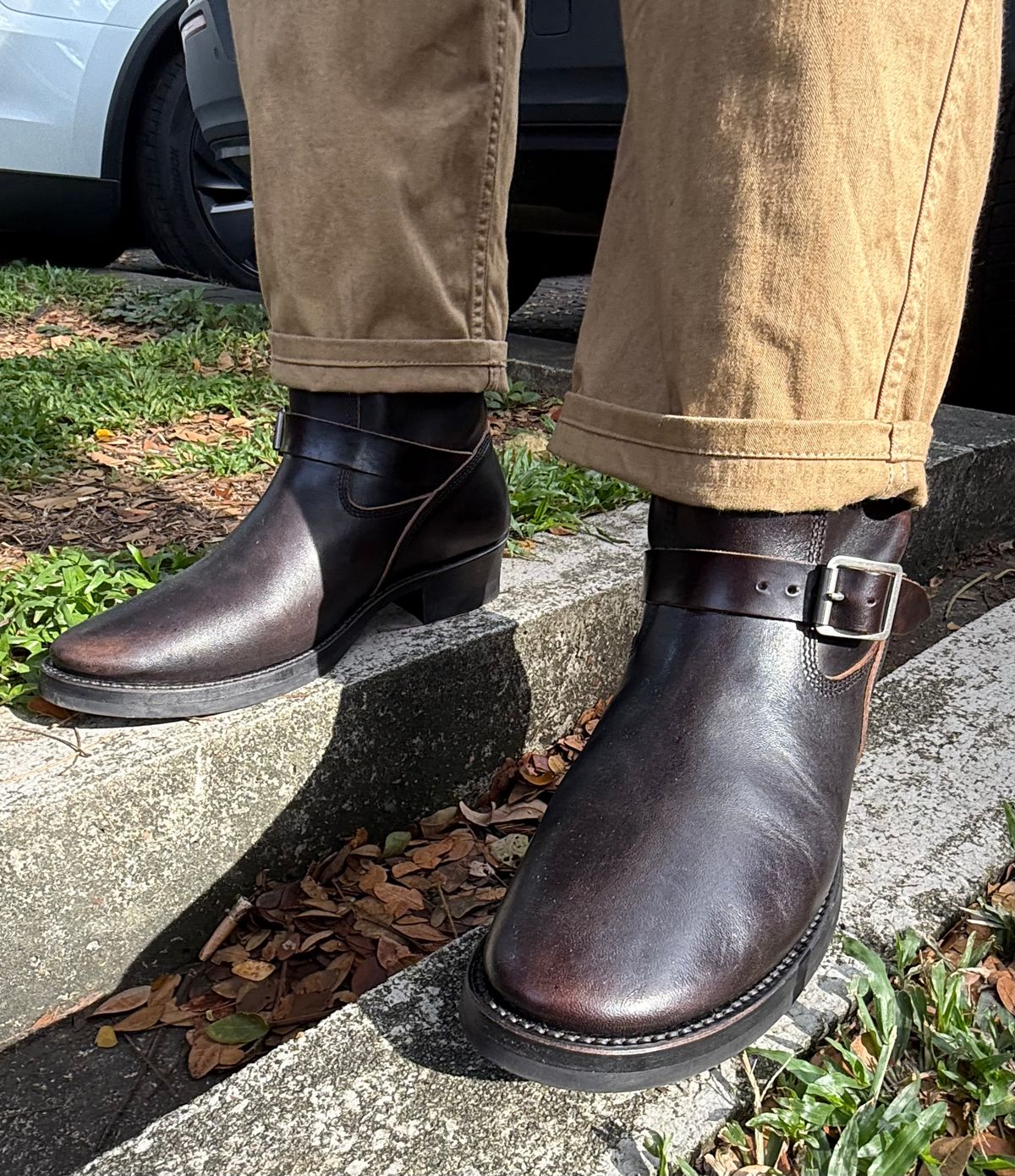 Photo by kronograf on November 18, 2025 of the Addict Boots AB-01 Engineer Boots in Maryam Black Horsebutt.