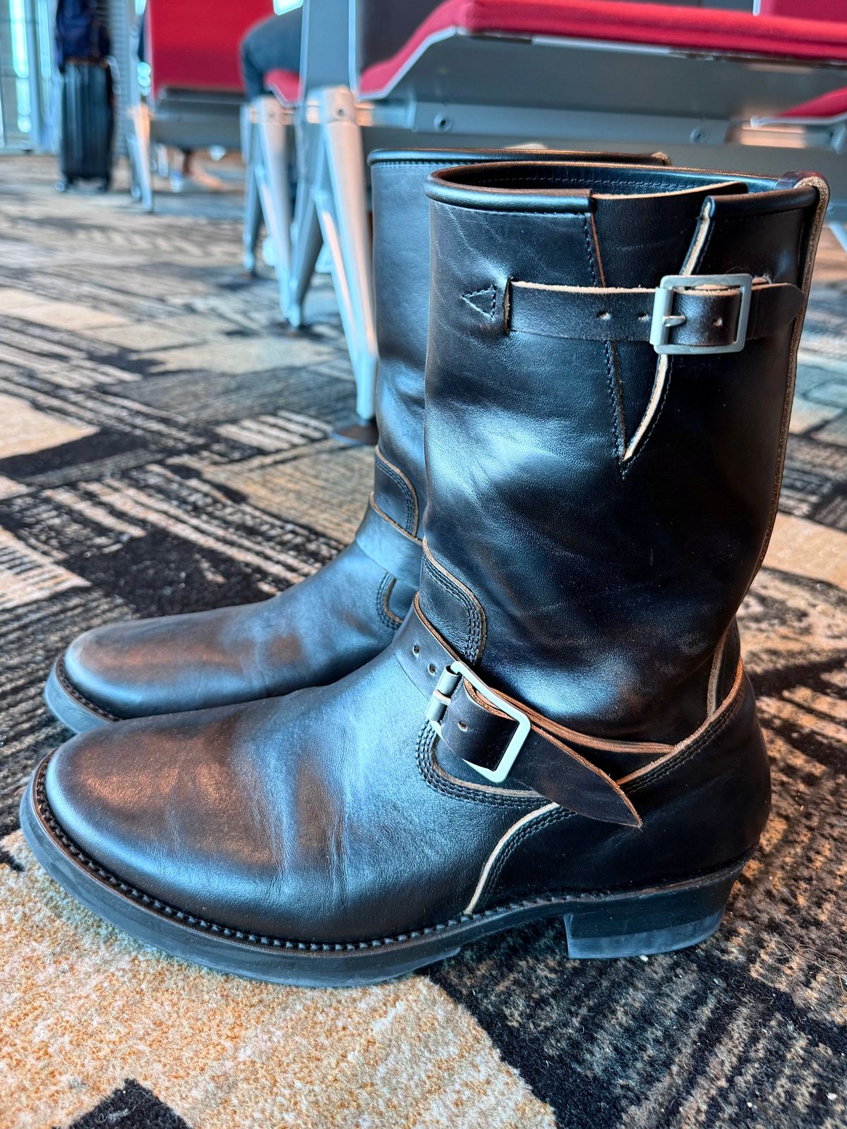 Photo by kronograf on February 2, 2026 of the Addict Boots AB-01 Engineer Boots in Maryam Black Horsebutt.