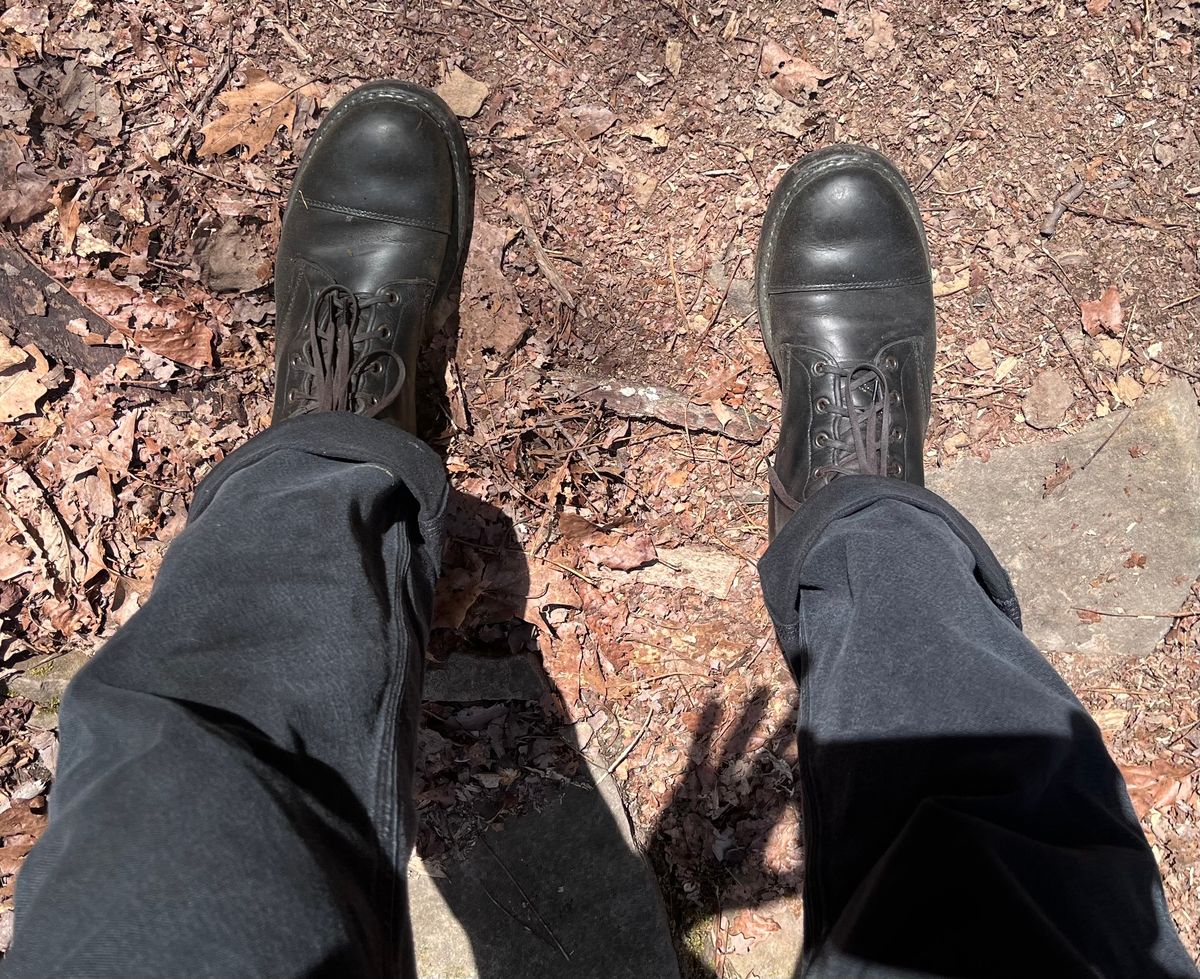 Photo by peckinpaws on March 28, 2025 of the White's Semi-Dress in Unknown Leather.