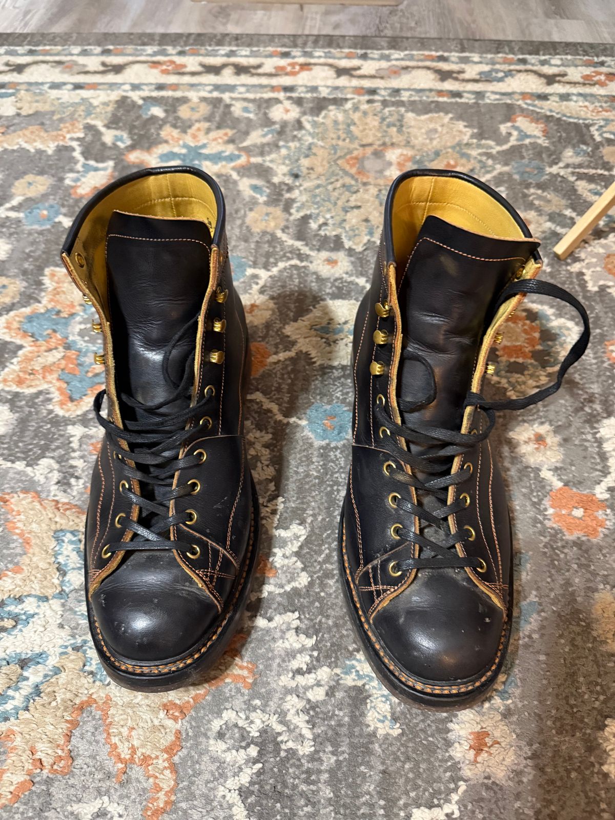 Photo by peckinpaws on November 5, 2025 of the Sagara Cordmaster in Domestic Black Tea Core.