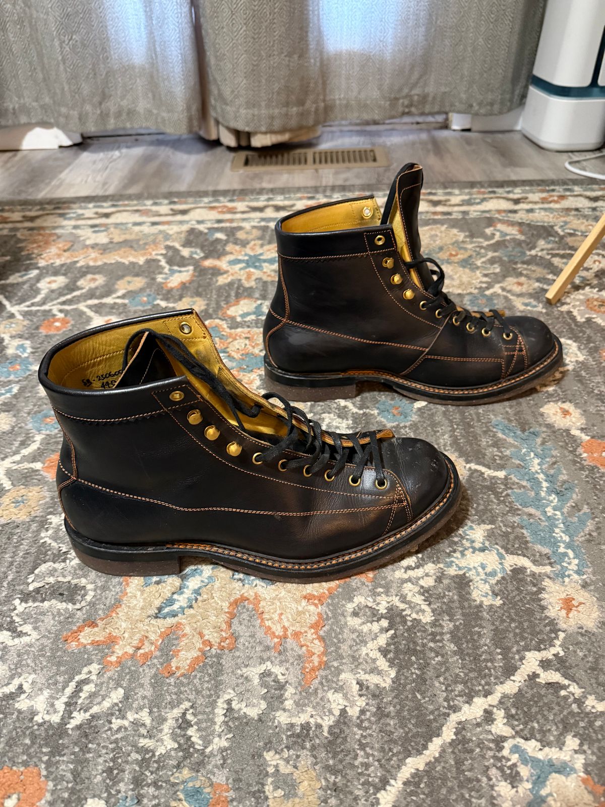 Photo by peckinpaws on November 5, 2025 of the Sagara Cordmaster in Domestic Black Tea Core.