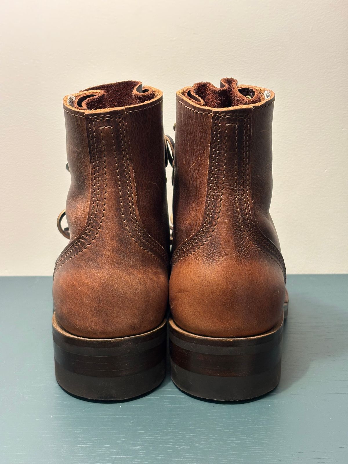 Photo by anekdot on October 2, 2025 of the Nicks Lace Up Heritage in Italian Brown Cypress.