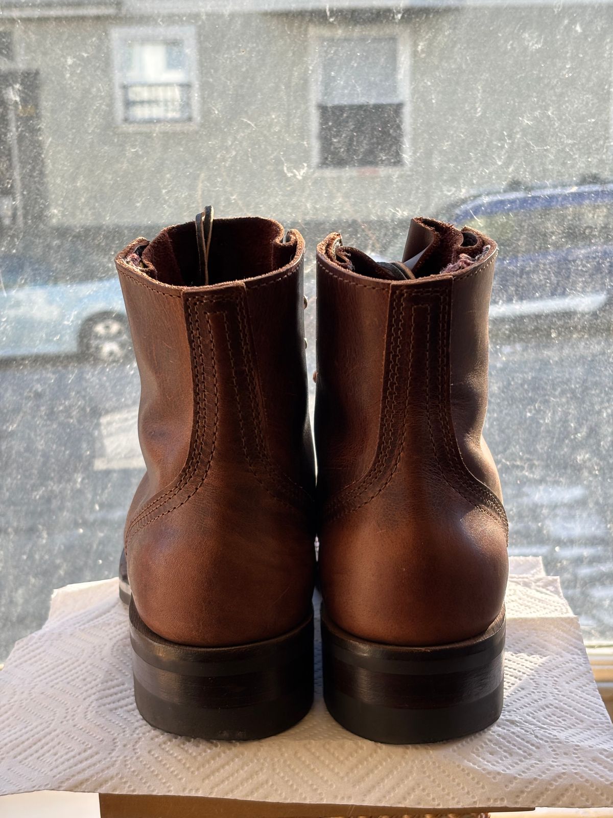 Photo by anekdot on November 4, 2025 of the Nicks Lace Up Heritage in Italian Brown Cypress.