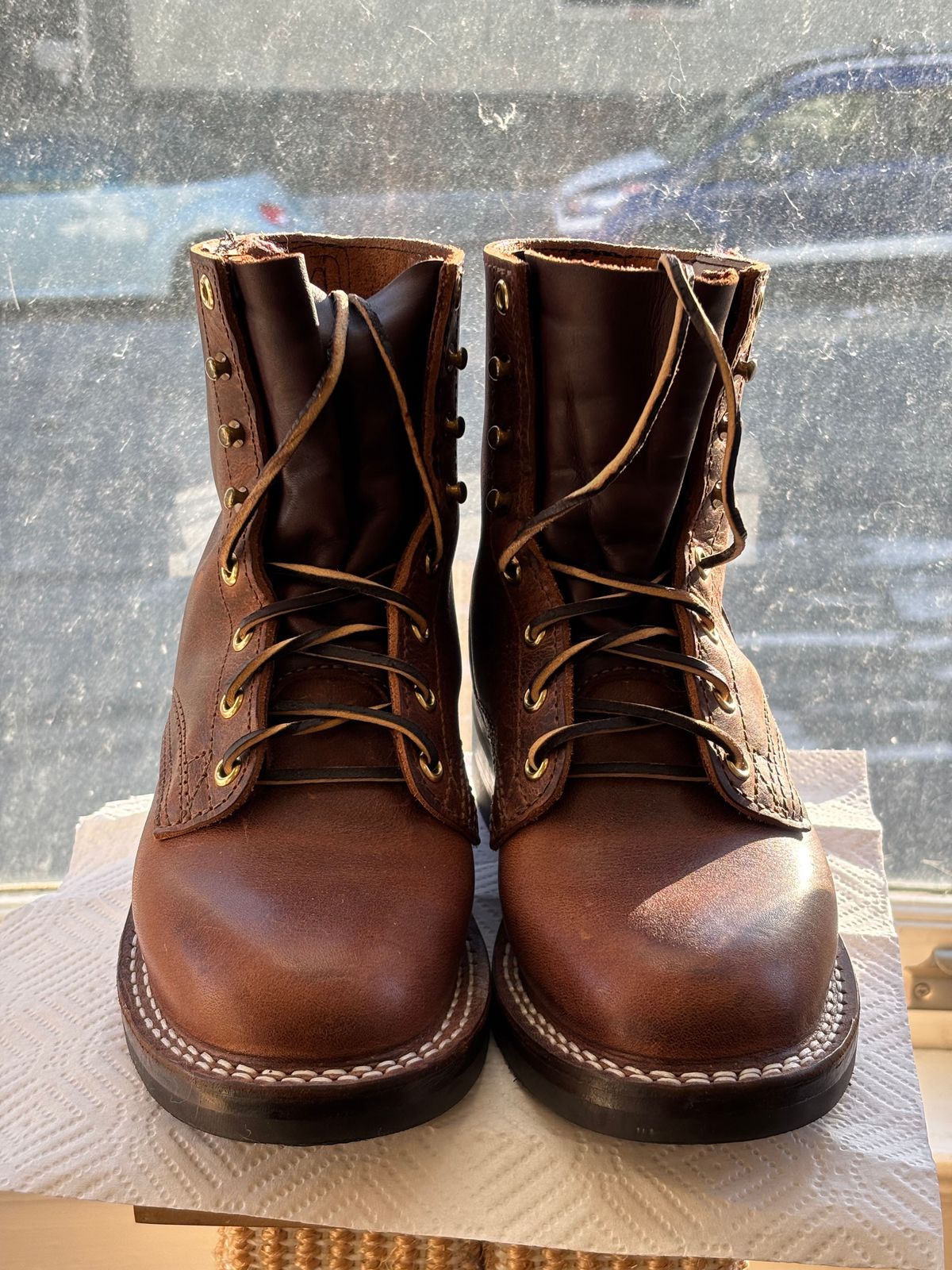 Photo by anekdot on November 4, 2025 of the Nicks Lace Up Heritage in Italian Brown Cypress.