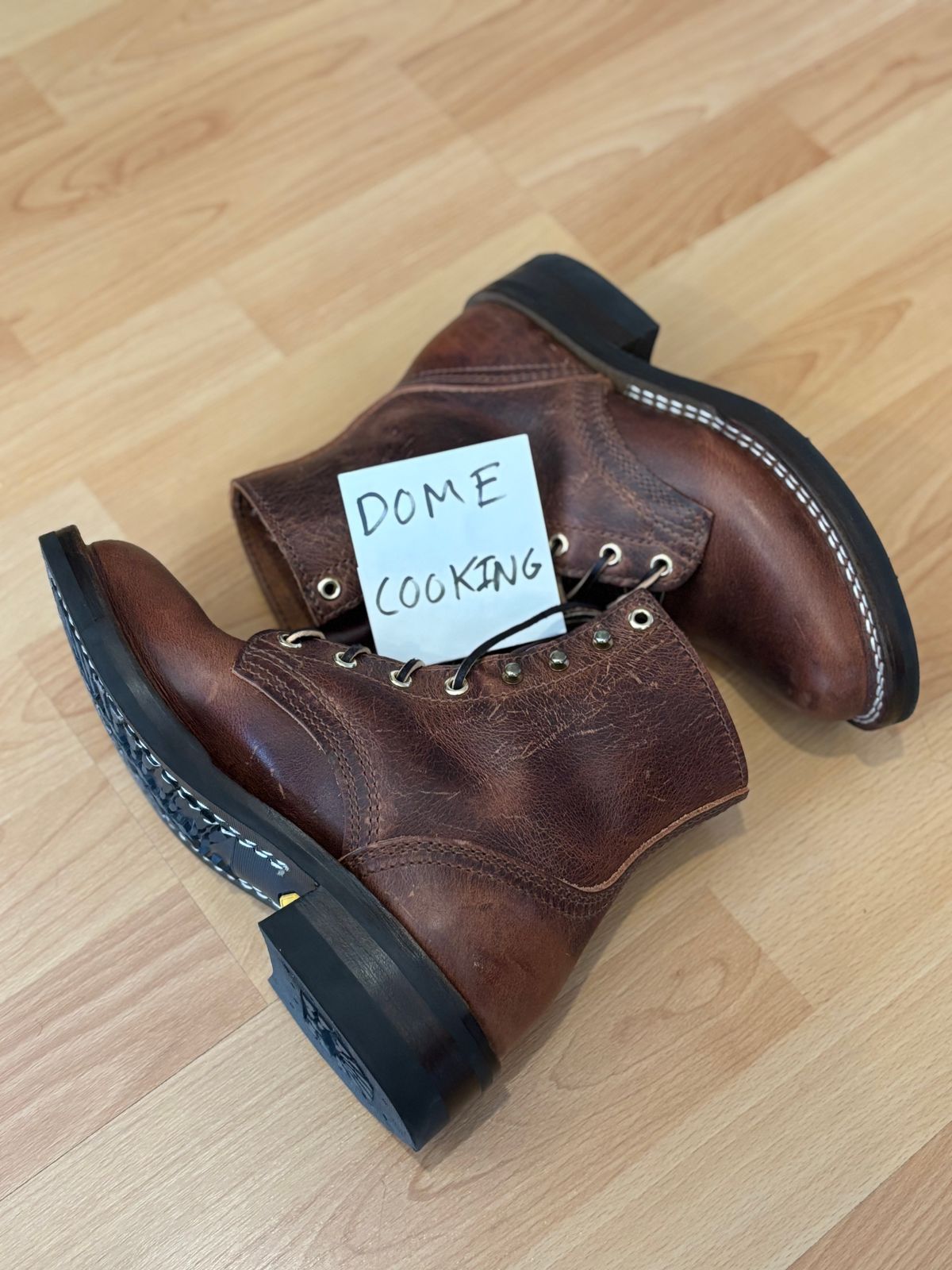 Photo by anekdot on November 4, 2025 of the Nicks Lace Up Heritage in Italian Brown Cypress.