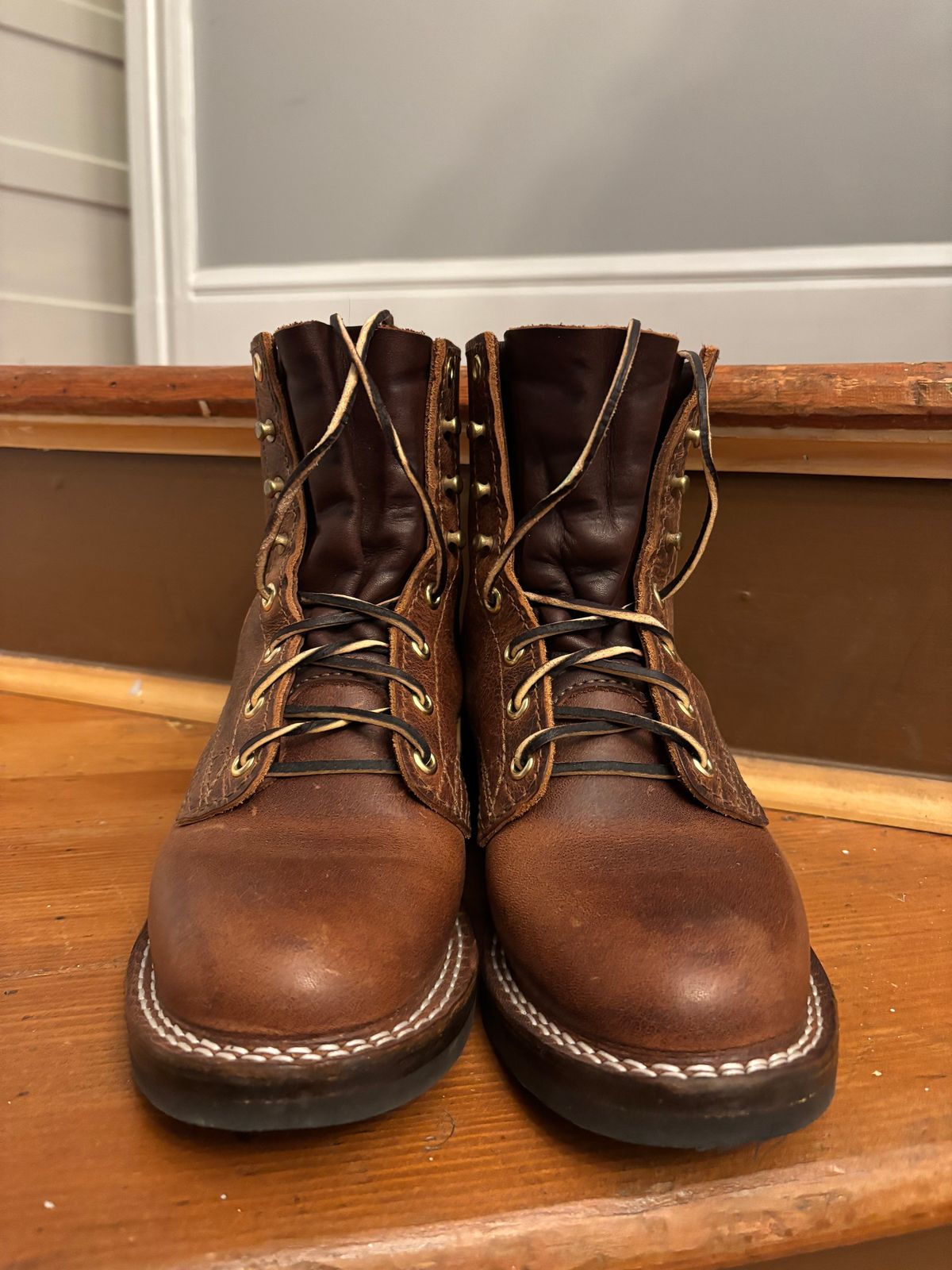 Photo by anekdot on December 5, 2025 of the Nicks Lace Up Heritage in Italian Brown Cypress.