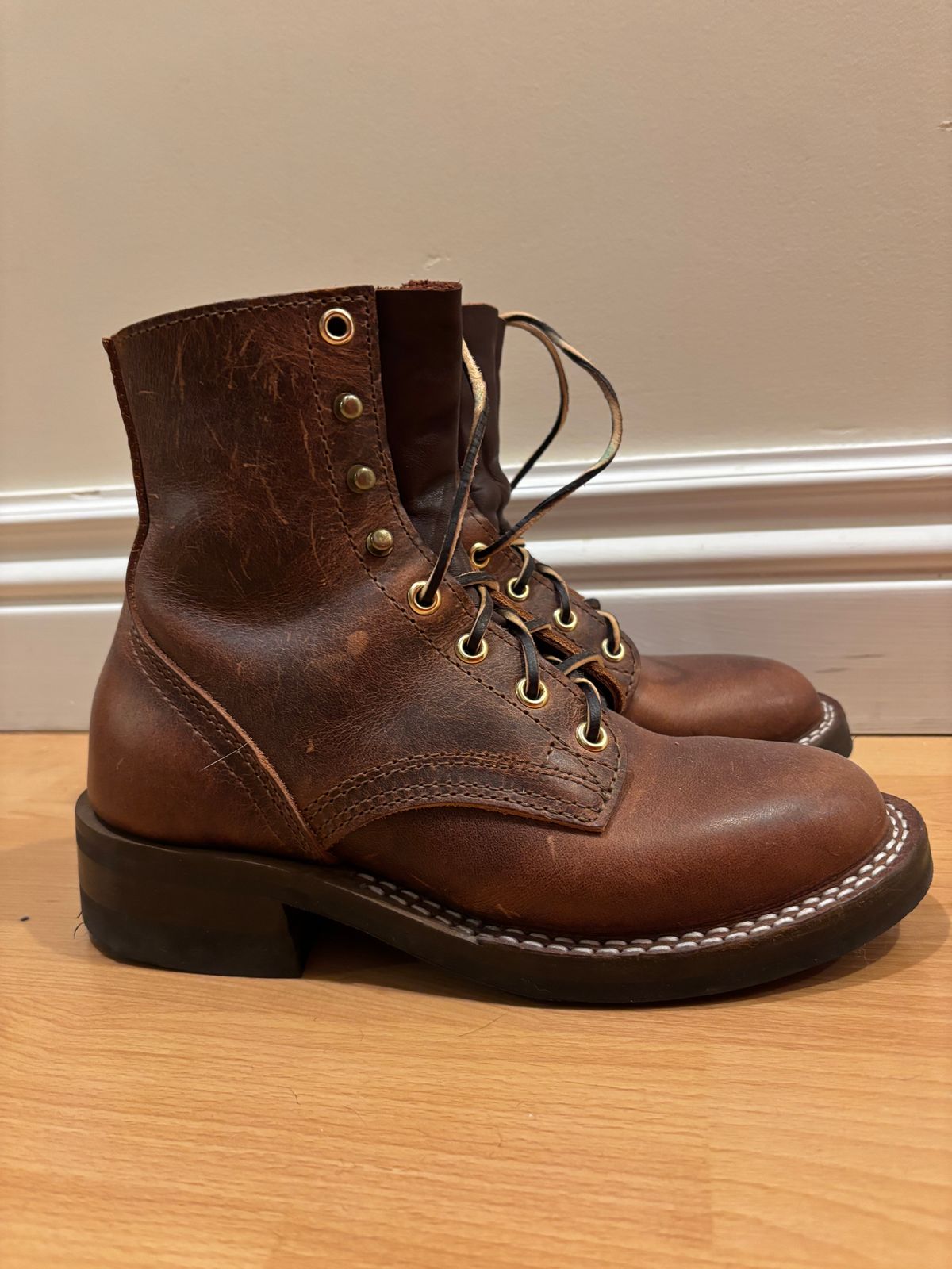 Photo by anekdot on January 5, 2026 of the Nicks Lace Up Heritage in Italian Brown Cypress.