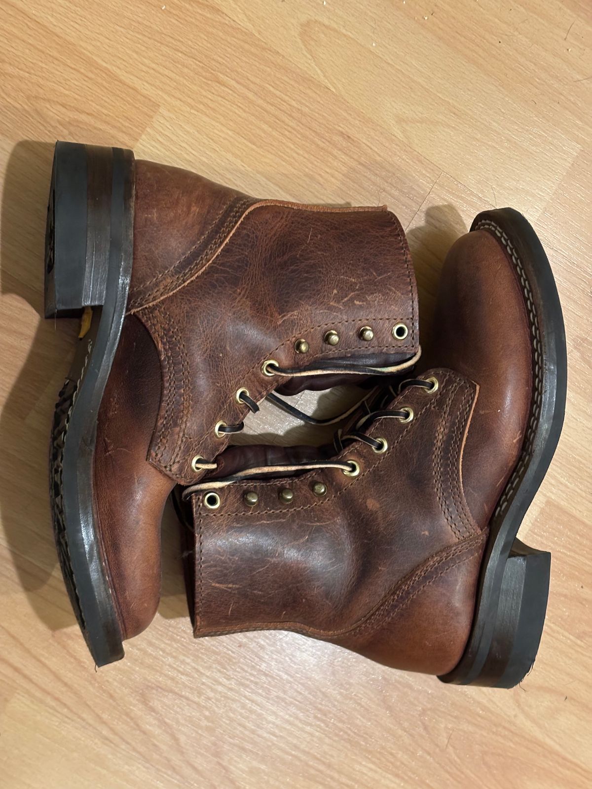 Photo by anekdot on February 5, 2026 of the Nicks Lace Up Heritage in Italian Brown Cypress.