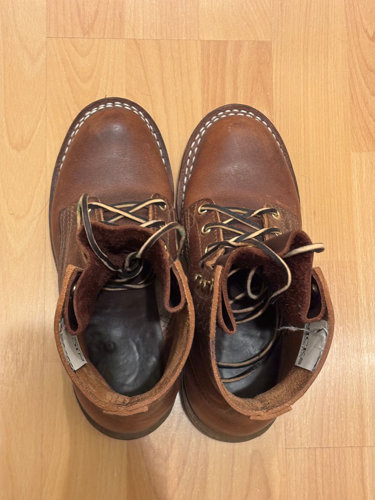 Photo by anekdot on March 5, 2026 of the Nicks Lace Up Heritage in Italian Brown Cypress.