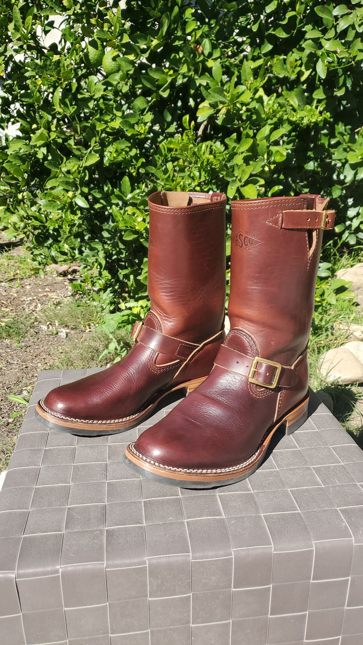 Photo by Jamesv on January 27, 2026 of the Wesco Mister Lou in Horween Umber Chromexcel.