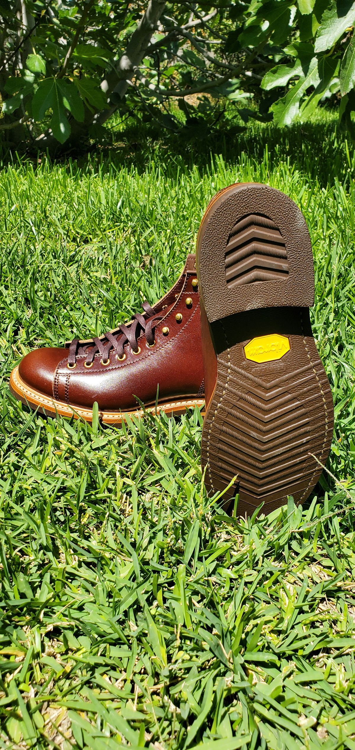 Photo by Jamesv on August 24, 2024 of the John Lofgren Monkey Boots in Shinki Timber Oiled Horsebutt.