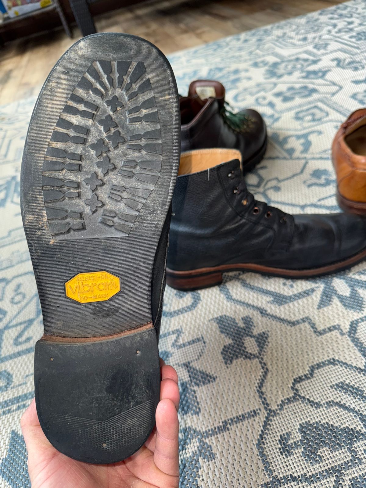 Photo by ty.302 on April 5, 2026 of the Unknown Maker Unknown Model in Unknown Leather.